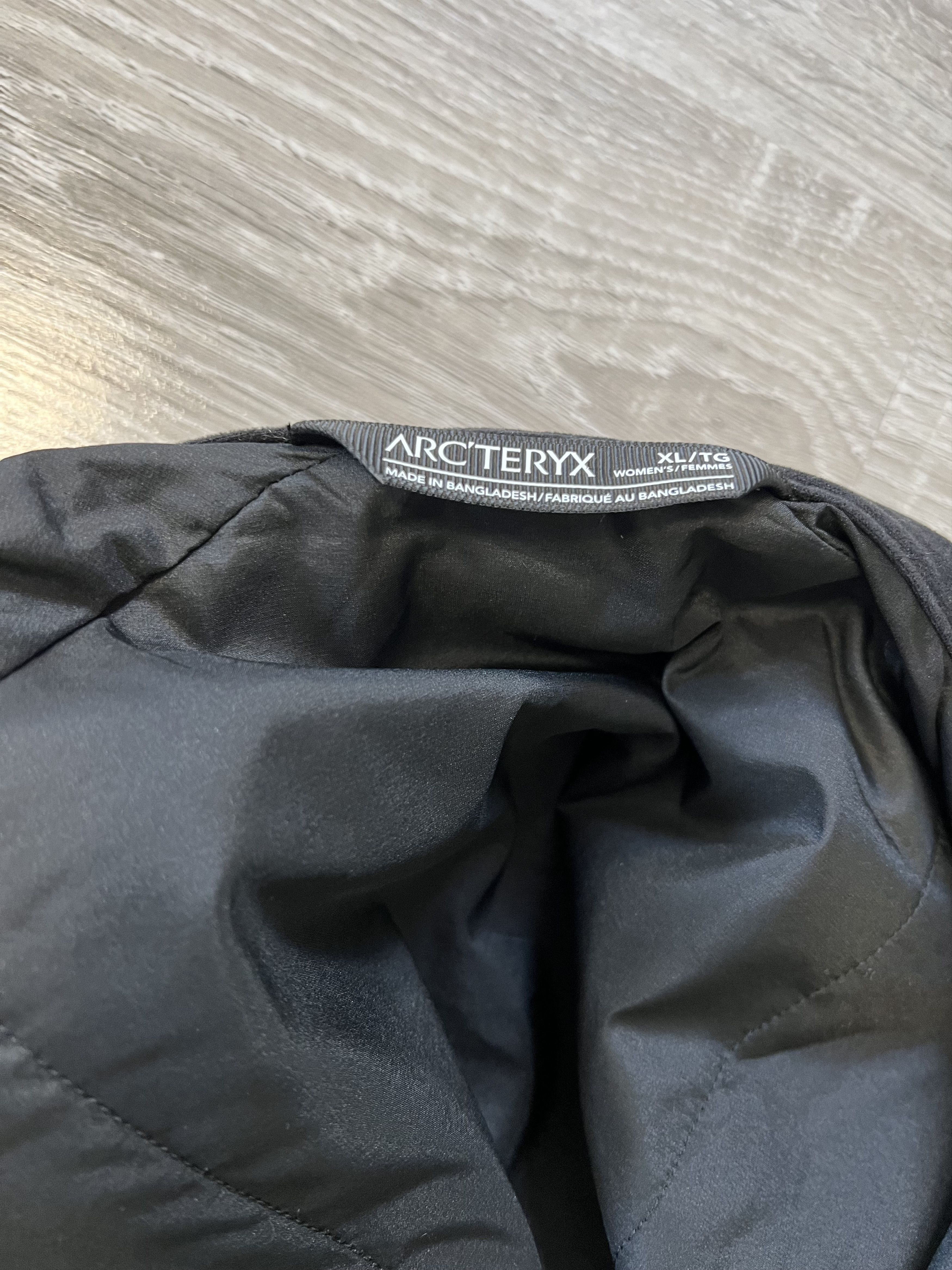Arc'teryx Arcteryx Arc'teryx Women's Atom Vest, Black XL Size XL / US 12-14 / IT 48-50 - 7 Thumbnail