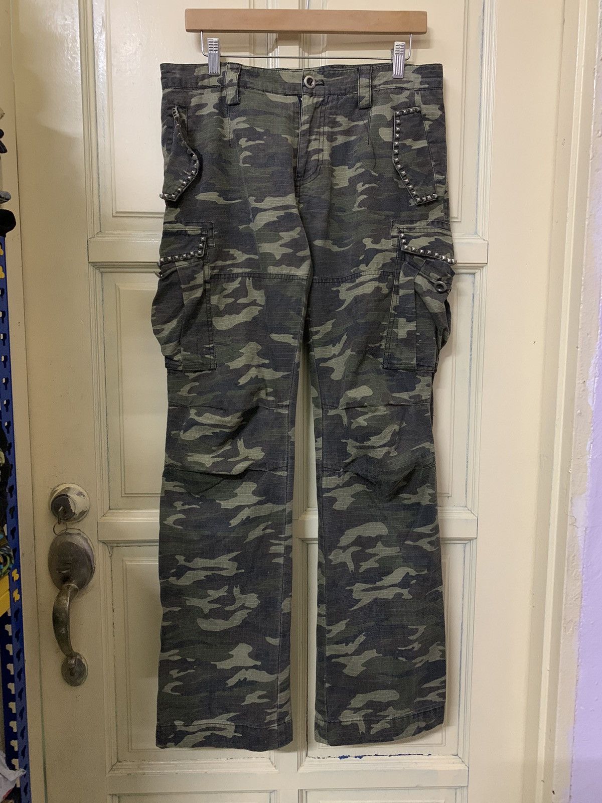 BUFFALO BOBS 💥Final💥Buffalo Bobs Camo Stud Cargo pant Size US 32 / EU 48 - 4 Thumbnail