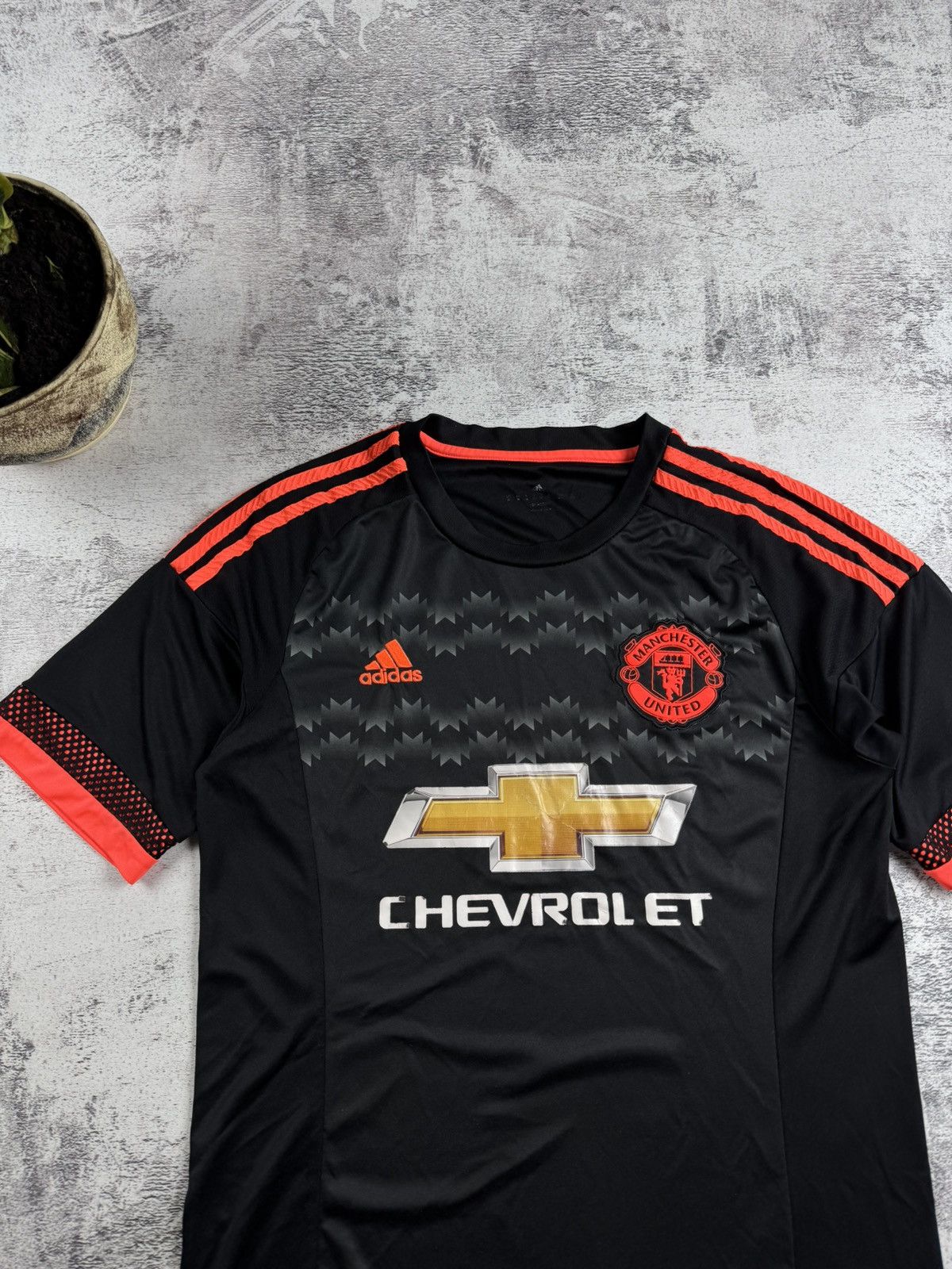 Adidas Vintage Manchester United 2015/2016 Black Soccer Football T Shirt Jersey Kit Size US M / EU 48-50 / 2 - 5 Thumbnail