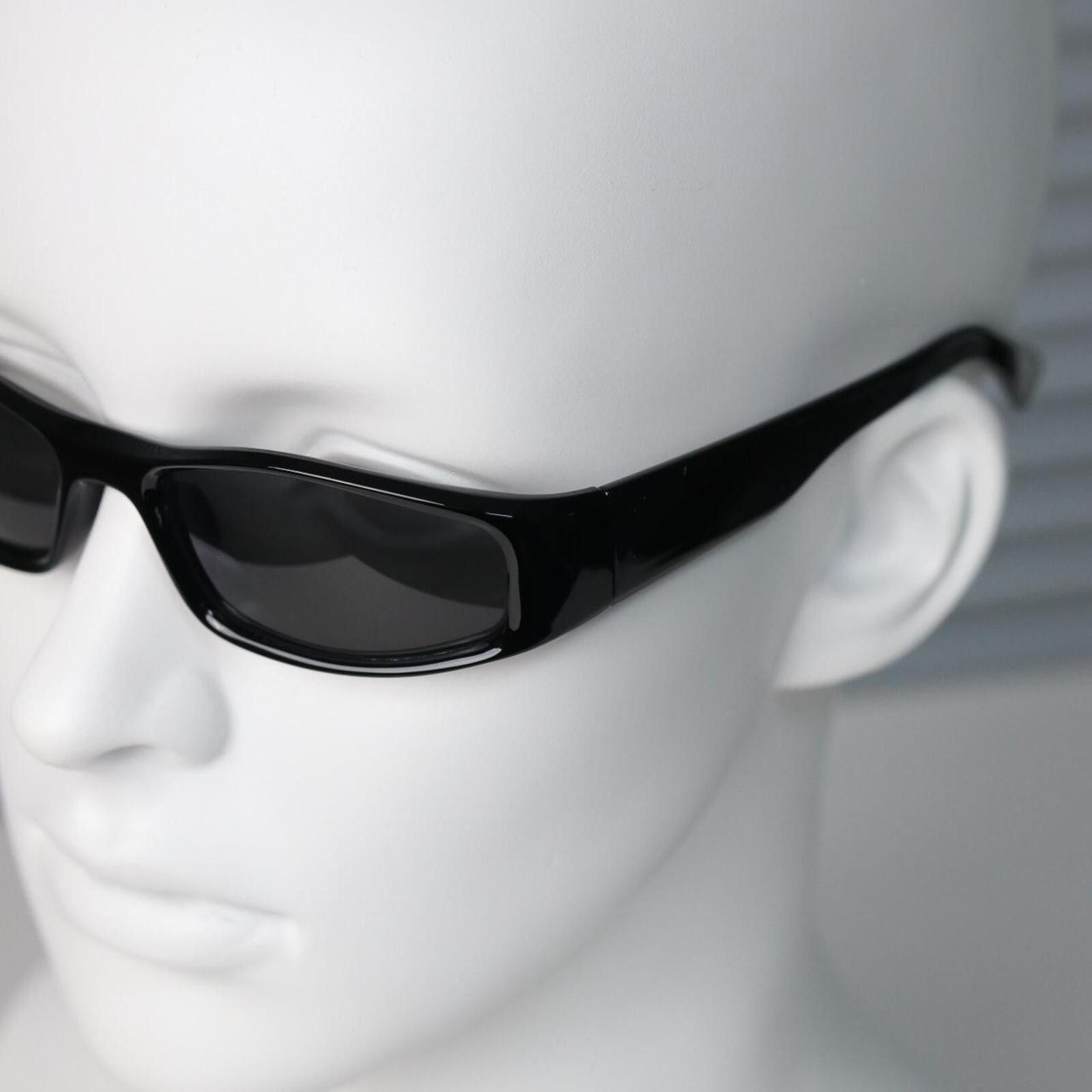 Japanese Brand Vtg Avant Garde Y2K Black Rectangle Sunglasses Unisex OS Size ONE SIZE - 3 Thumbnail