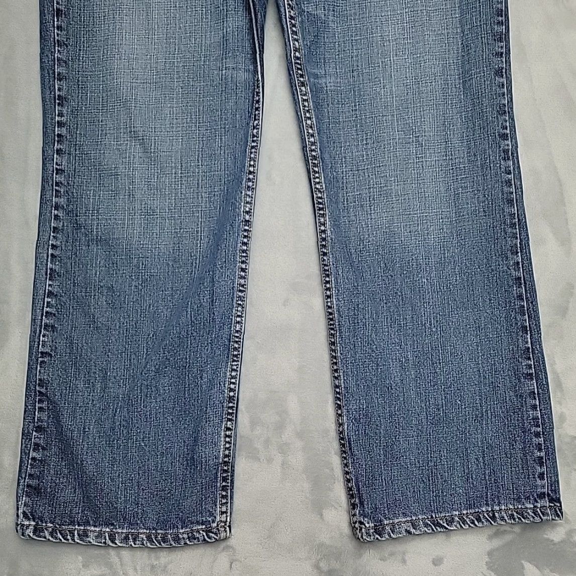 Lee Lee Jeans Men 38x32 Blue Denim Relaxed Fit Straight Leg Med Wash Premium Select Jeans Men 38 Blue Denim Relaxed Straight 90s USA American Mens Size US 38 / EU 54 - 2 Thumbnail