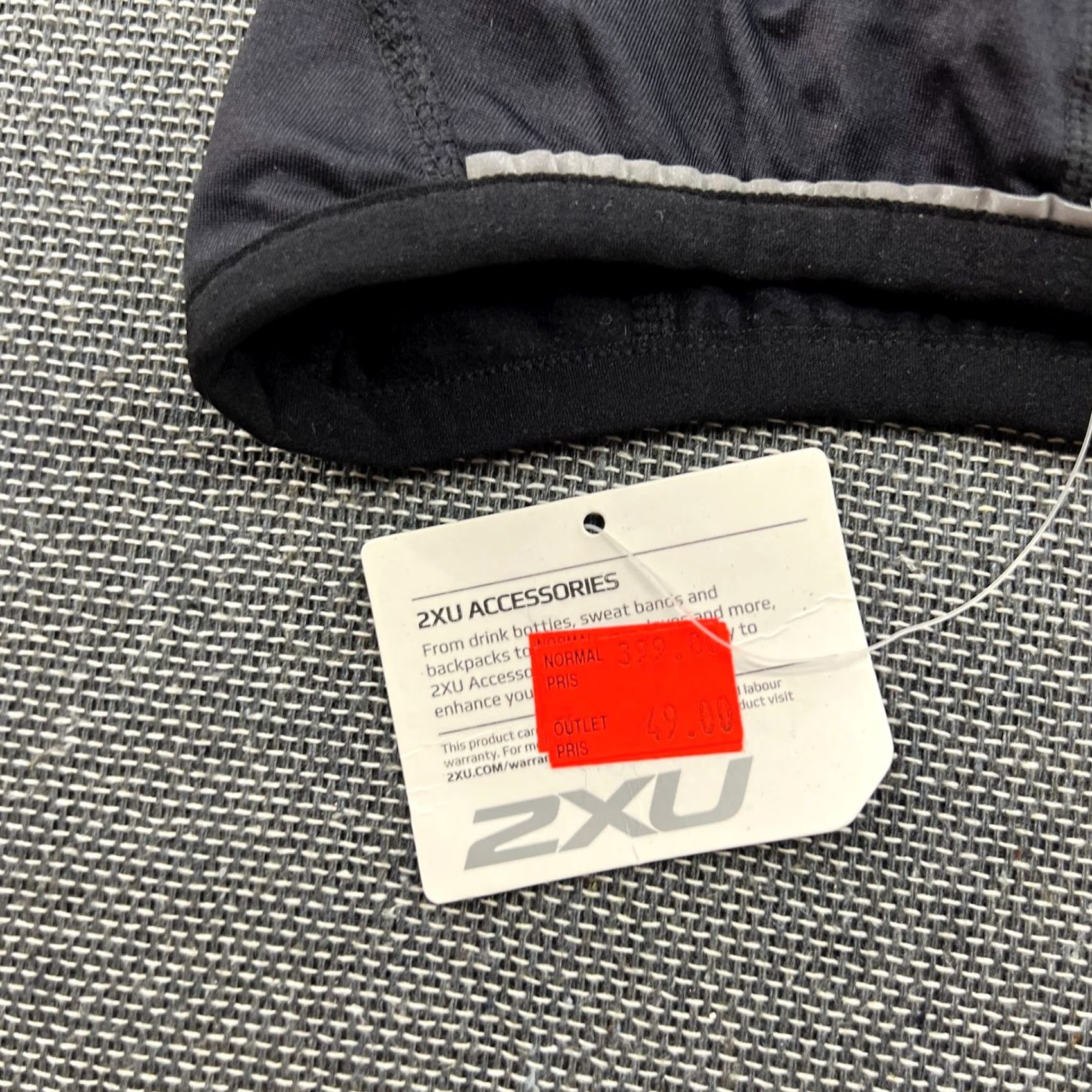 2XU 2XU Running Cap Beanie Hat One Size Lightweight OSFA Unisex Adults Black Polyester Softshell Winter Casual Mens Womens Size ONE SIZE - 4 Thumbnail