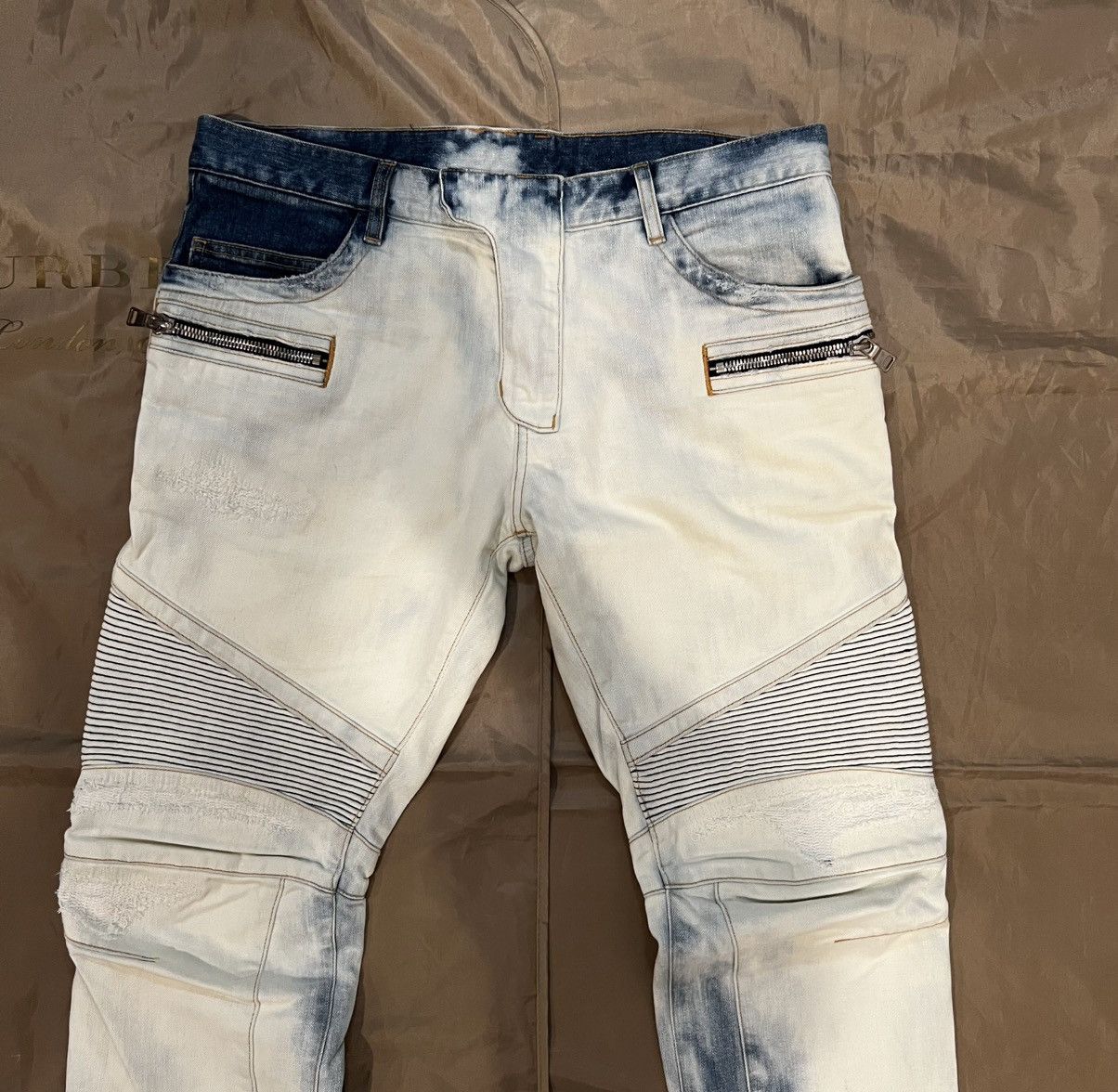 Balmain balmain bleached jeans size 34 Size US 34 / EU 50 - 2 Thumbnail