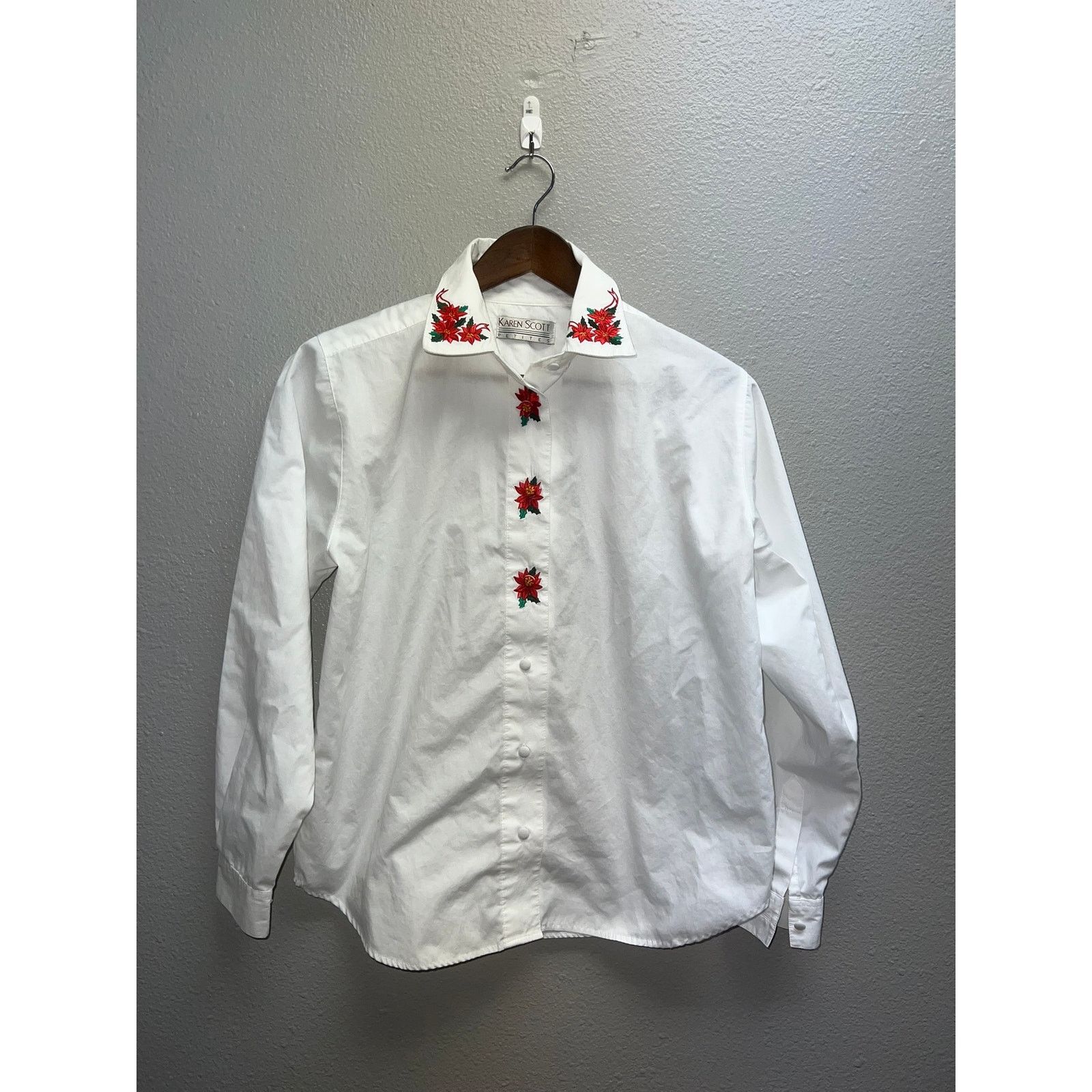 Vintage Women's Karen Scott Petites Shirt Button Down Top 4P Petite Size S / US 4 / IT 40 - 1 Thumbnail