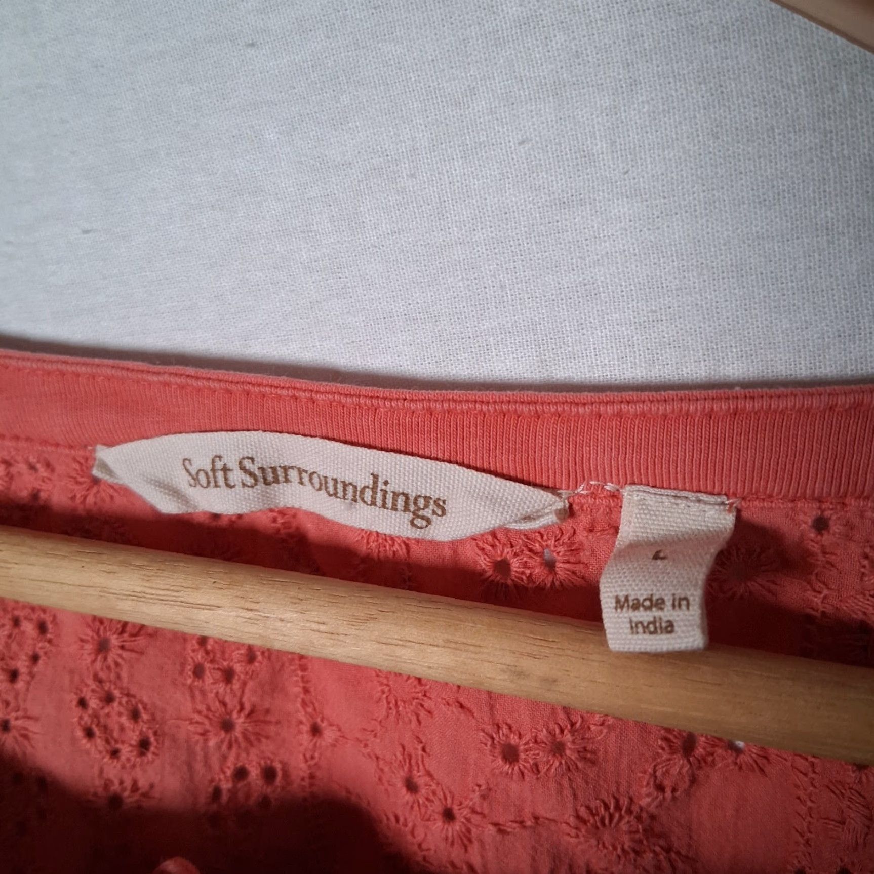 Soft Surroundings Soft Surroundings Henley Shirt Tunic L Coral Knit Eyelet Button Up Long Sleeve Casual Womens Size L / US 10 / IT 46 - 7 Thumbnail