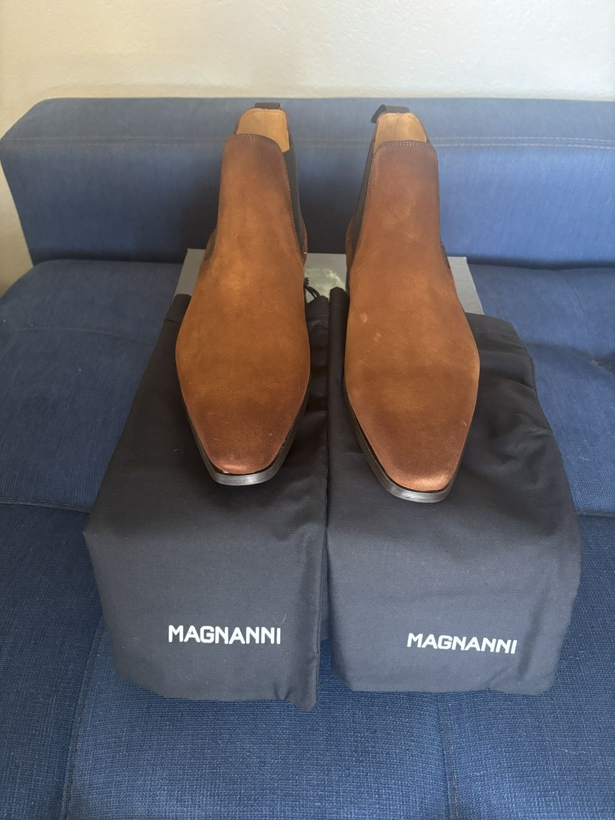 Magnanni New Magnanni Cognac Suede Boots (Size 10 - True 10.5/11) Size US 10 / EU 43 - 10 Thumbnail