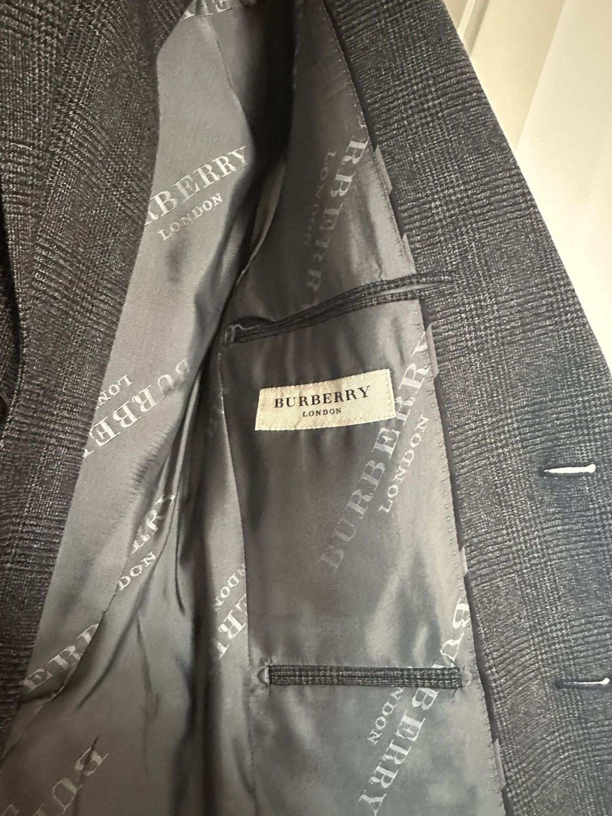 Burberry Burberry Suit Size 36S - 4 Thumbnail