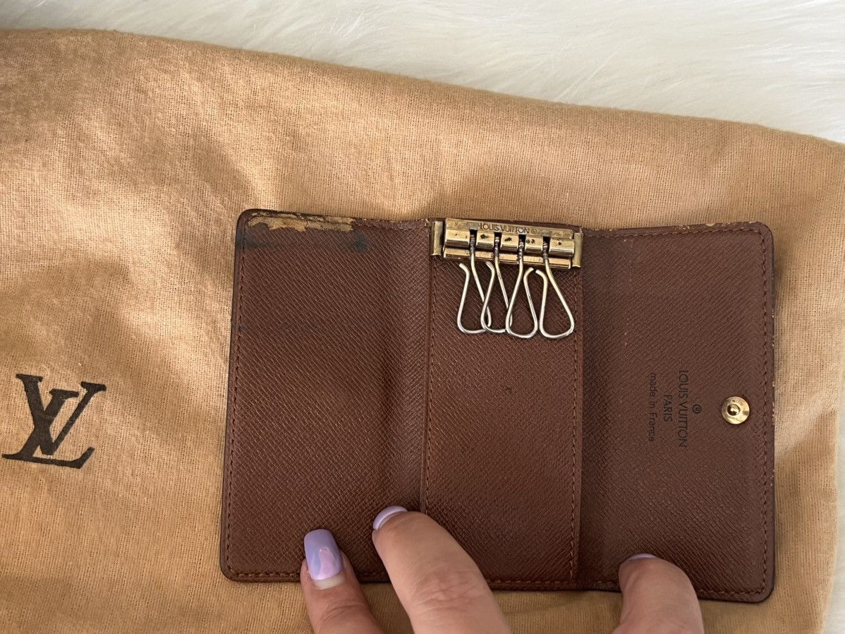 Louis Vuitton Louis Vuitton Cartouchière MM Vintage Crossbody + LV Holder Size ONE SIZE - 11 Thumbnail