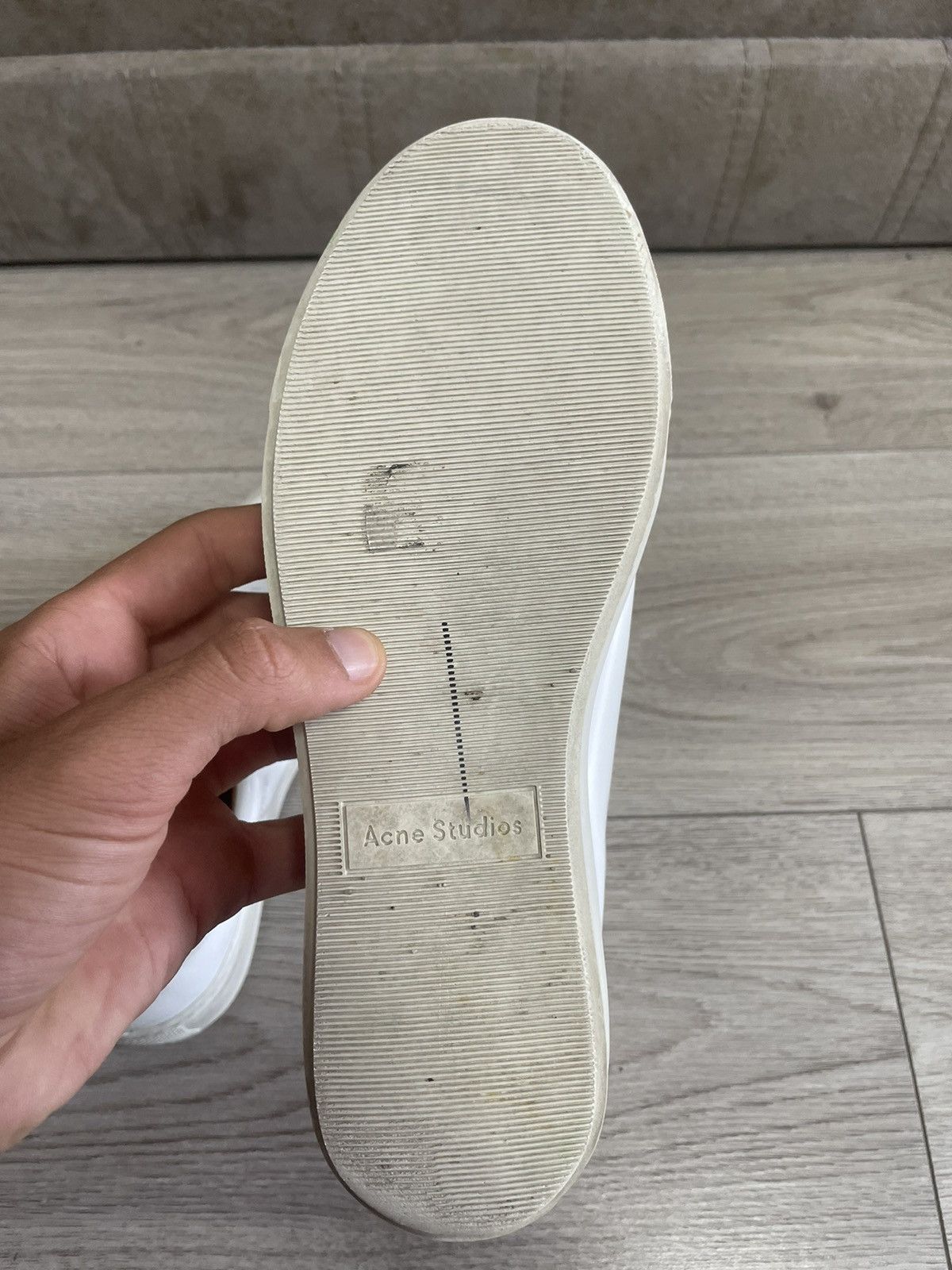 Acne Studios Acne Studios Adriana Patent White Low-Top Sneakers Size US 7 / IT 37 - 8 Thumbnail