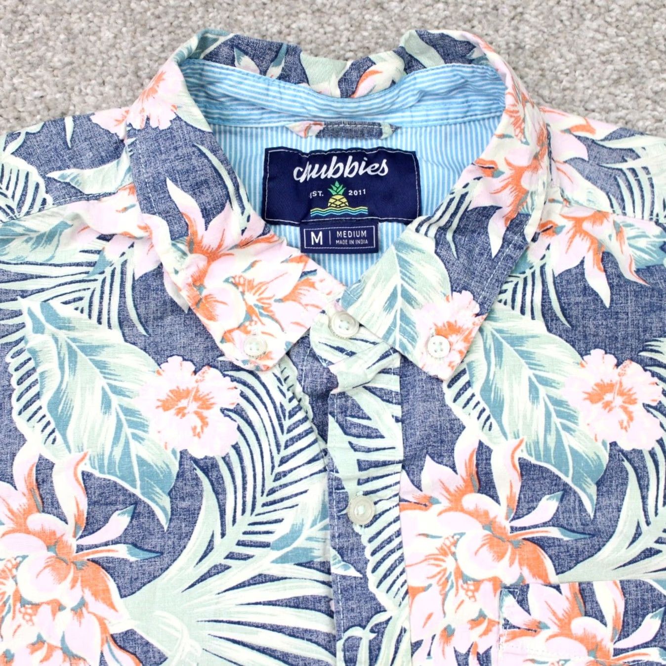 Chubbies Chubbies Shirt Mens Medium Pink/Blue Floral Reverse Print Hawaiian Short Sleeve Size US M / EU 48-50 / 2 - 3 Thumbnail