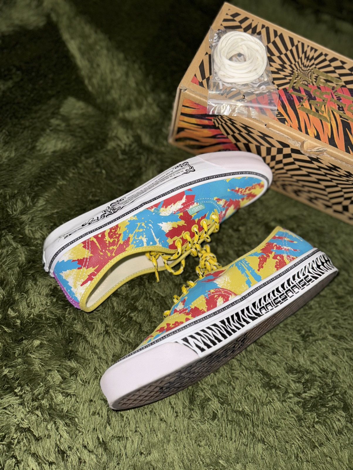 Vans [US10.5] Vans Vault x Aries Authentic Woven Muted Size US 10.5 / EU 43-44 - 4 Thumbnail
