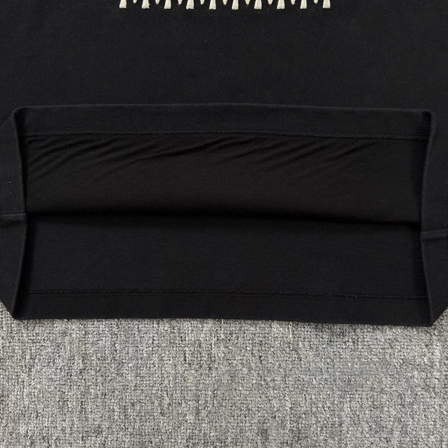 Pharrell LV Black Pharrell Beaded Short Sleeve. Size US S / EU 44-46 / 1 - 7 Thumbnail