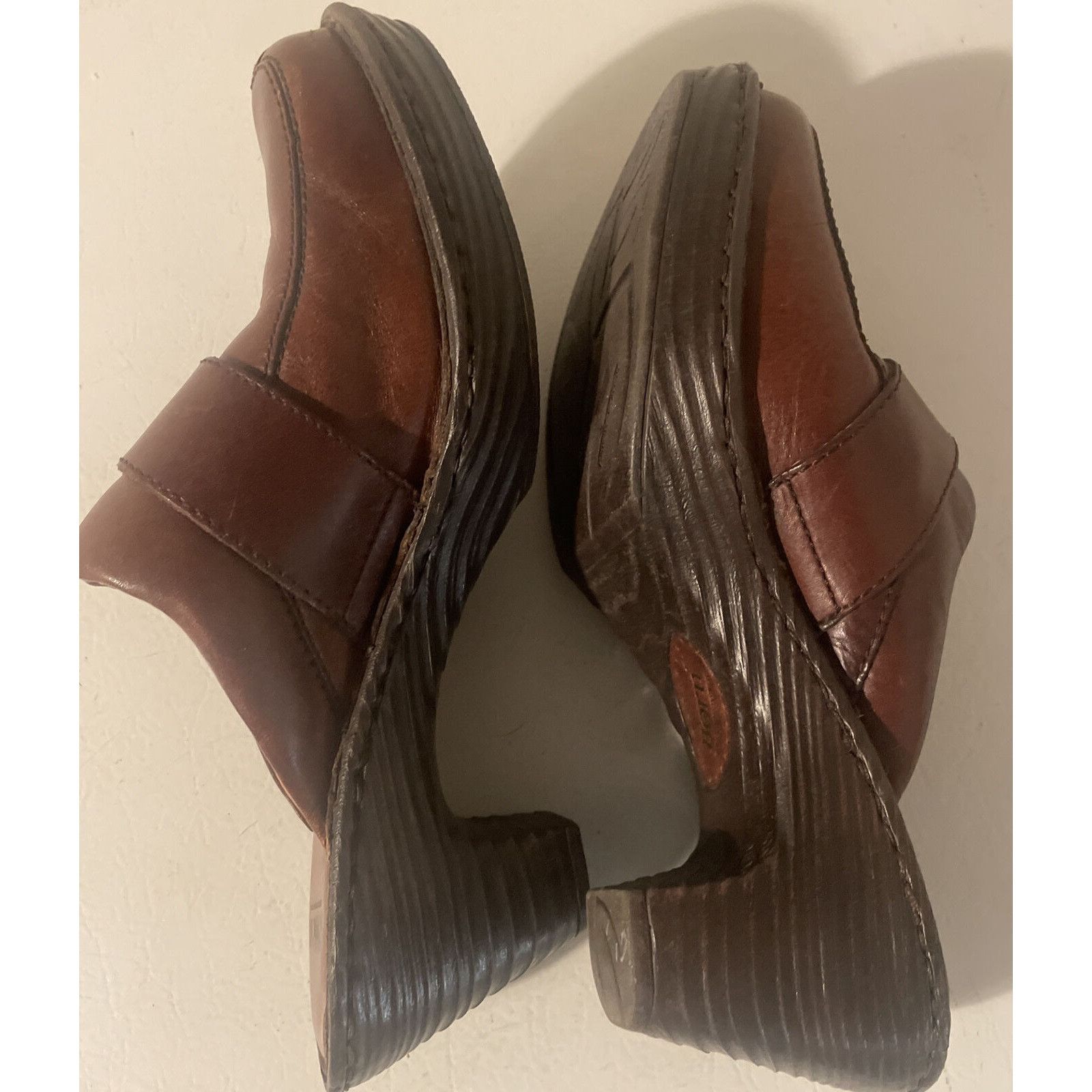 Born BORN WOMENS BROWN LEATHER SLIP-ON CLOGS SHOES SIZE 10 Size US 10 / IT 40 - 8 Thumbnail