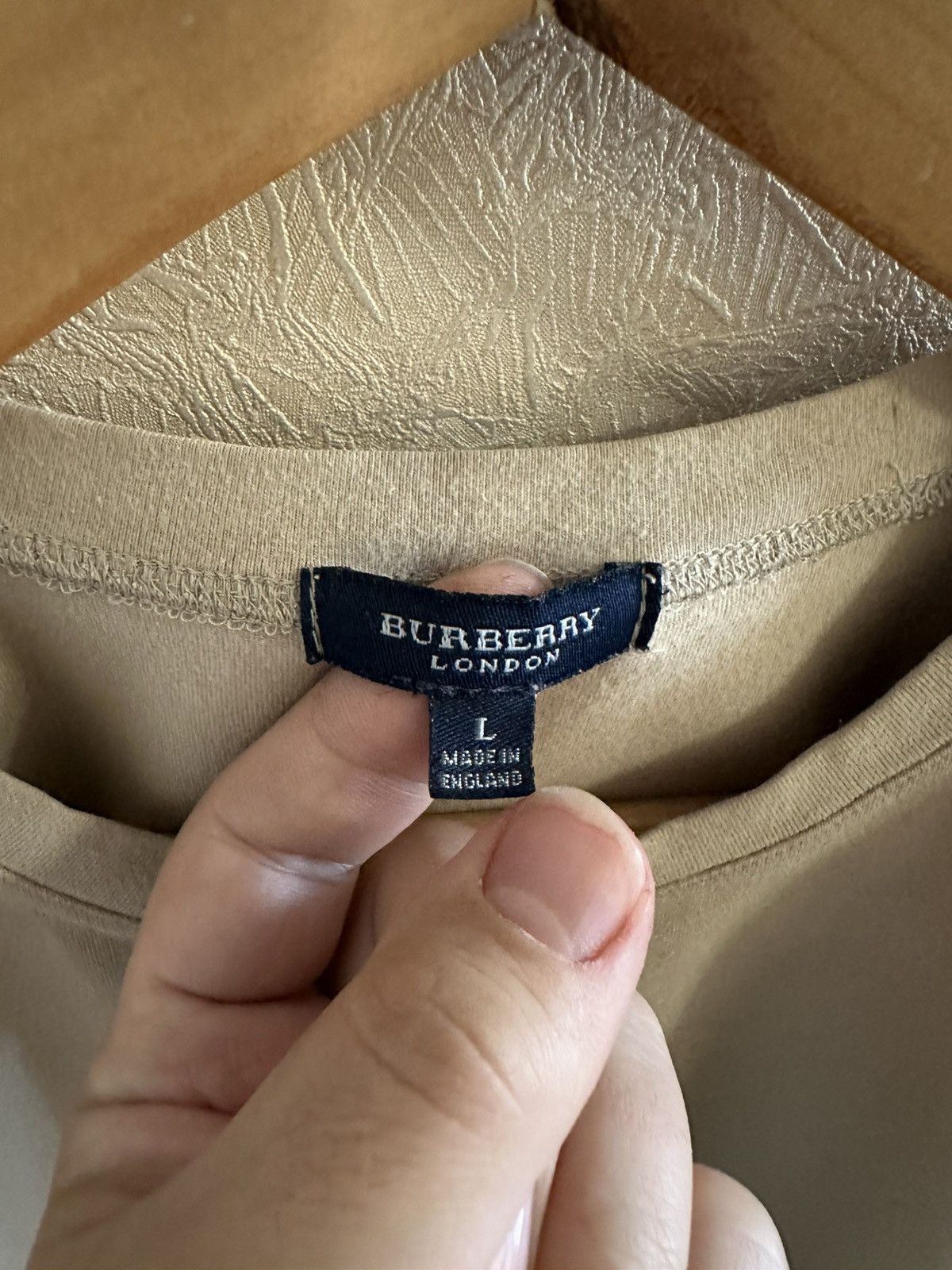 Burberry Burberry size fits M Size US M / EU 48-50 / 2 - 2 Thumbnail