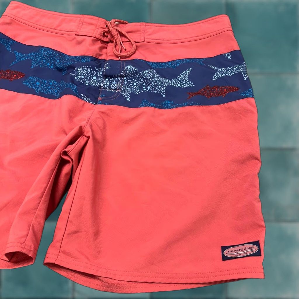 Vineyard Vines Vineyard Vines Sharks Coral Pink Blue Mens 40 Diamond Textured Swim Board Shorts Size US 40 / EU 56 - 1 Thumbnail