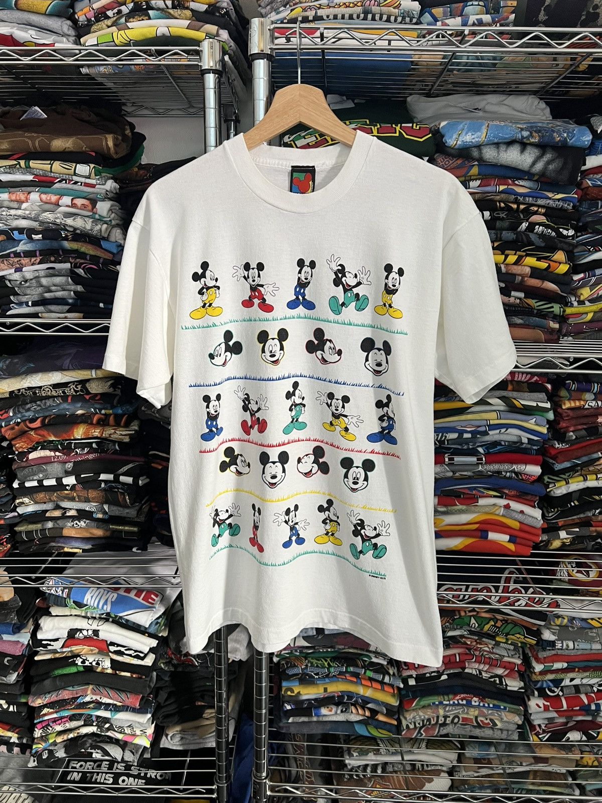 Mickey Unlimited 90s Mickey Mouse Single Stitch Disney Tee Size US L / EU 52-54 / 3 - 1 Thumbnail