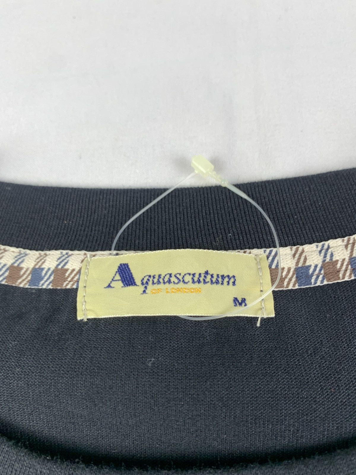 Aquascutum 2000s Aquascutum Embroidered Plaid Icon Acent Raglan Tee Size US M / EU 48-50 / 2 - 7 Thumbnail