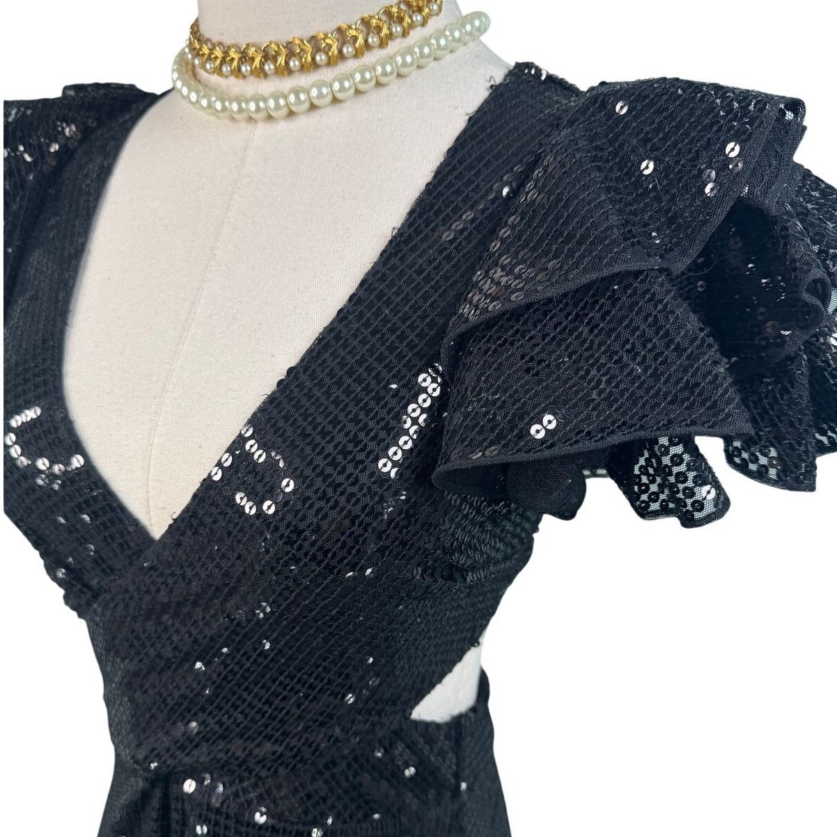 Mac Duggal Mac Duggal Sequined Ruffled Lace Up Gown Dress black size 0 Size XS / US 0-2 / IT 36-38 - 6 Thumbnail