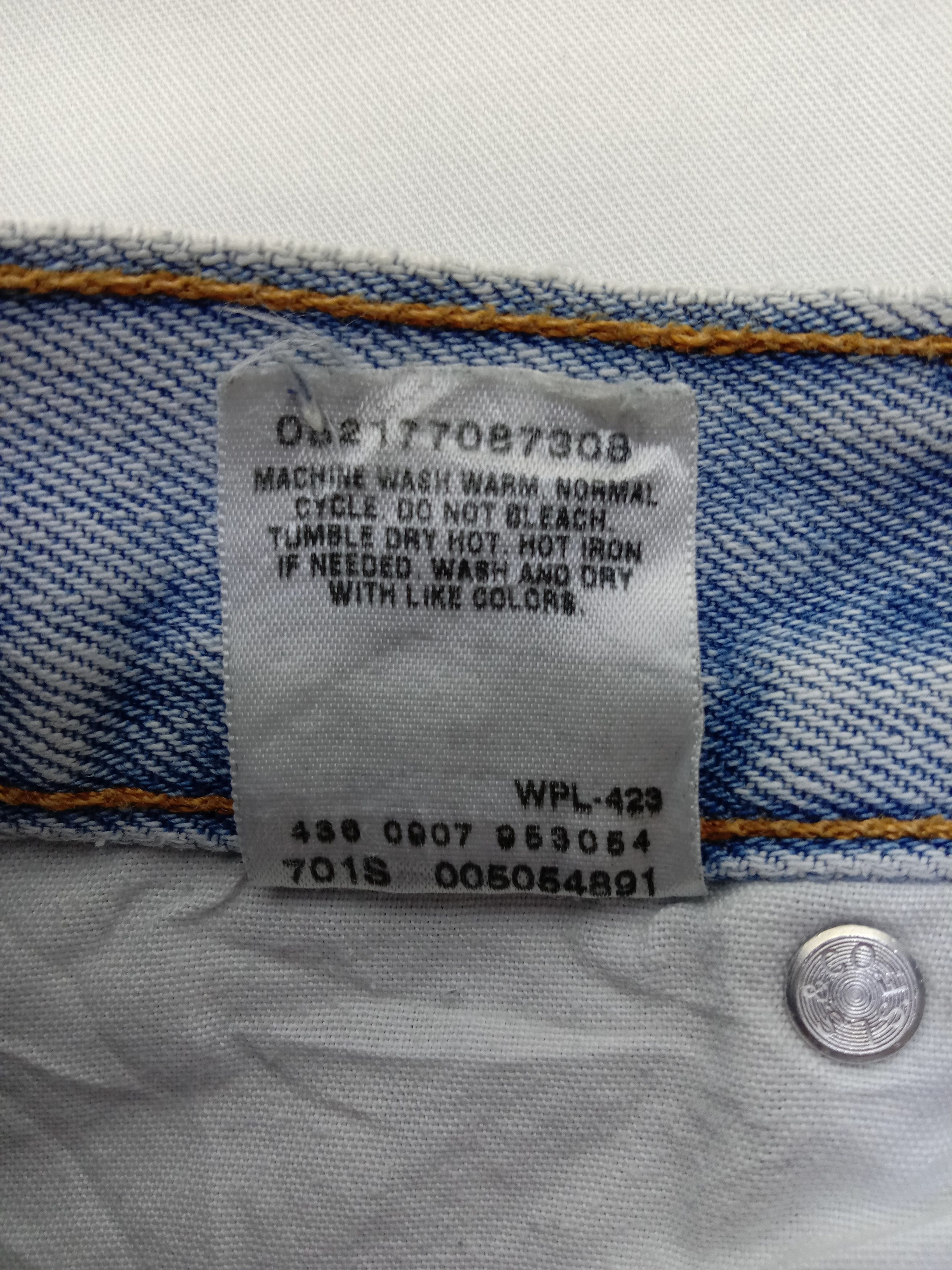 Levi's Vintage Levi's 505 Jeans Light Wash Distressed Denim Size US 32 / EU 48 - 13 Thumbnail