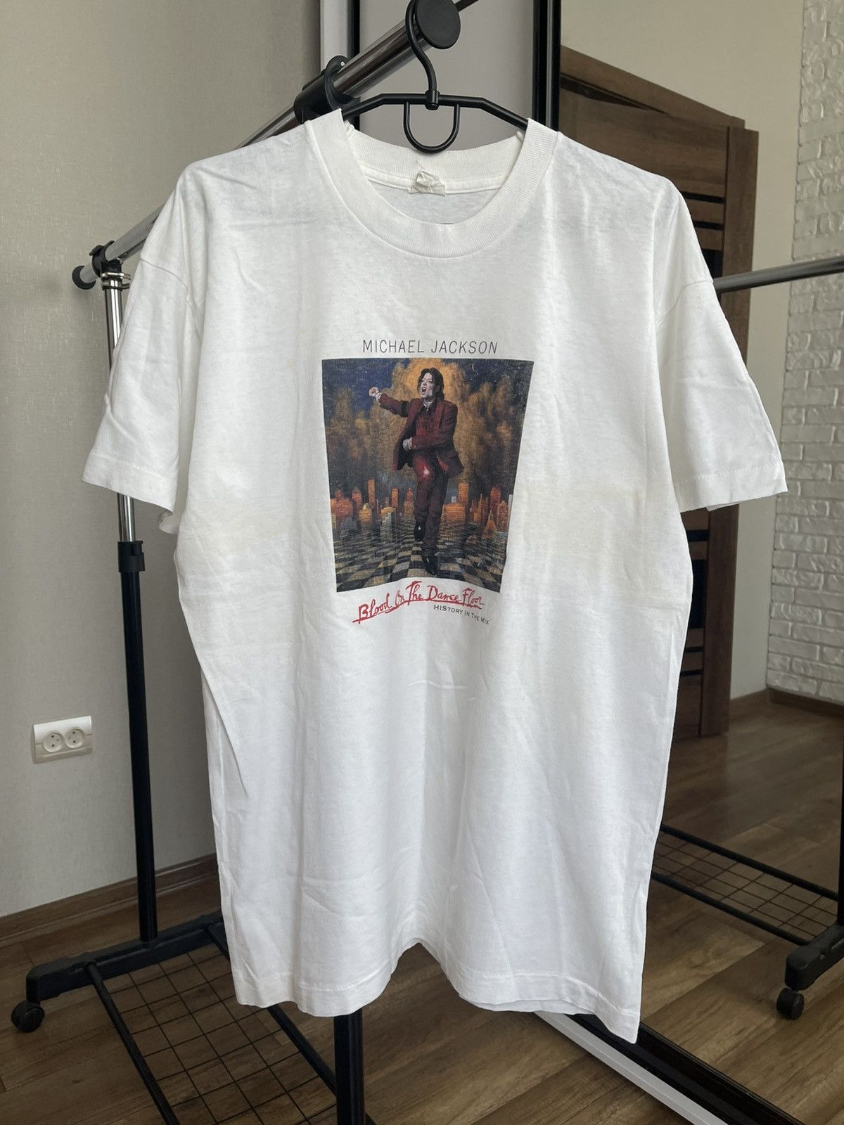 Michael Jackson Michael Jackson Blood On The Dance Floor Vintage T-Shirt 90s Size US L / EU 52-54 / 3 - 1 Thumbnail