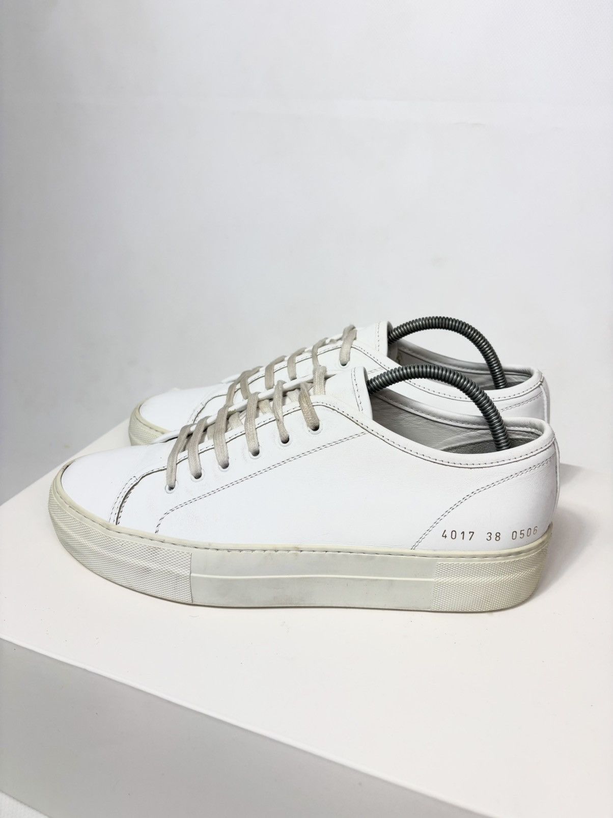Common Projects Common Projects Tournaments Low Leather Shoes Size US 5 / EU 37 - 4 Thumbnail