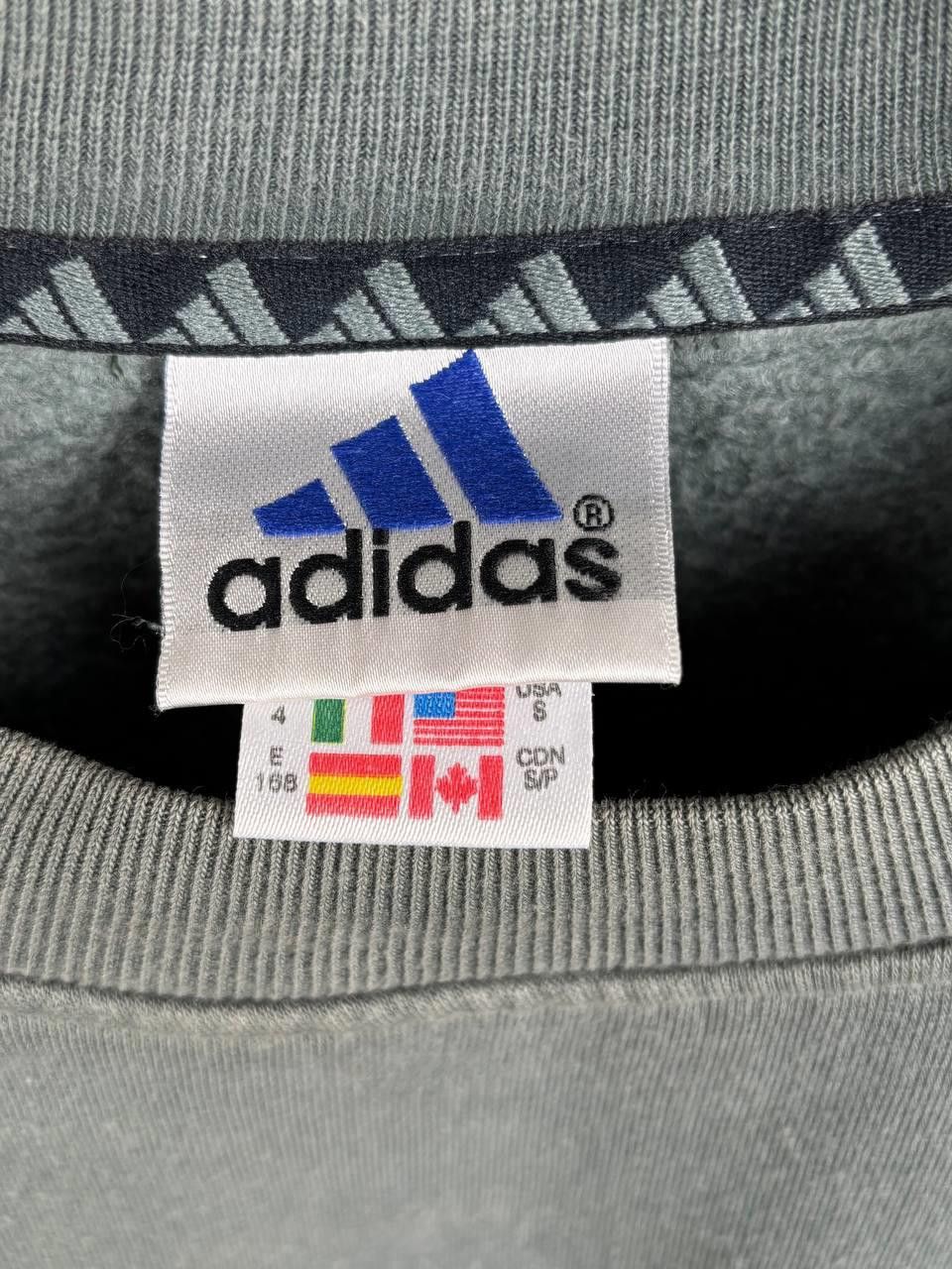 Adidas Adidas Crewneck Sweatshirt Size S Grey Vintage Size US S / EU 44-46 / 1 - 9 Thumbnail