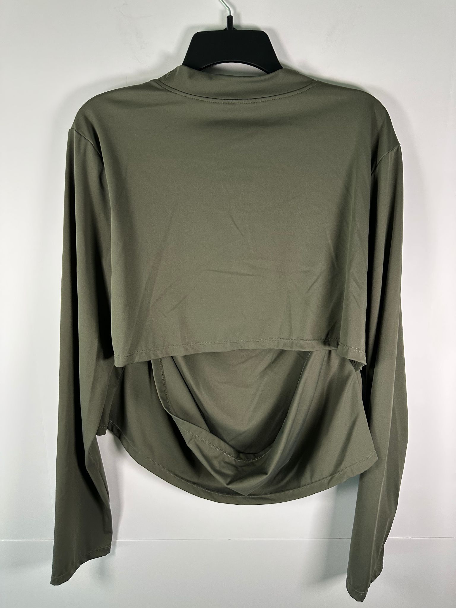 PrettyLittleThing PrettyLittleThing Top Womens 18 Long Sleeve Cutout Drape Size XXL / US 16-18 / IT 52-54 - 5 Thumbnail