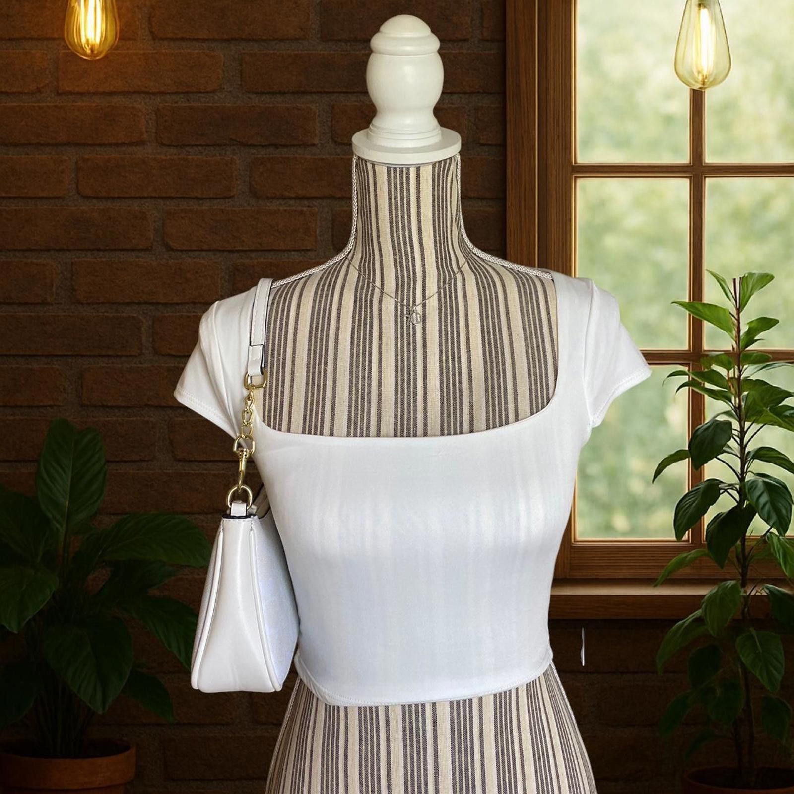 Other White square neck crop top Size XS / US 0-2 / IT 36-38 - 2 Thumbnail