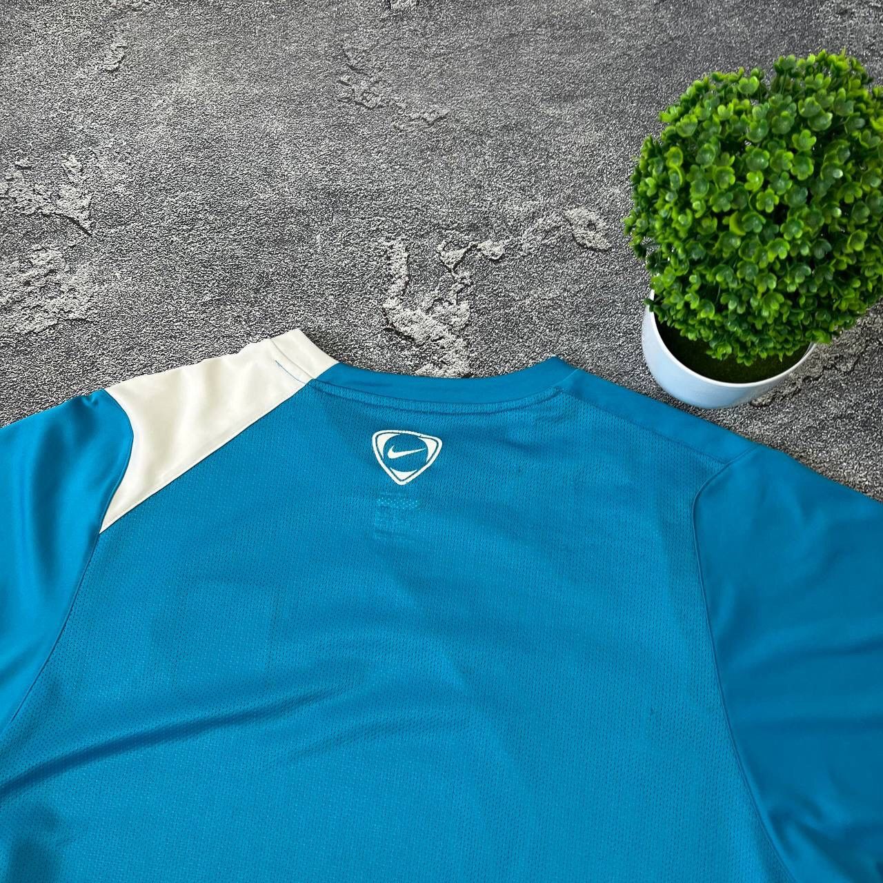 Nike Vintage Aston Vila Nike Total-90 Training Y2K Football Size US M / EU 48-50 / 2 - 6 Thumbnail