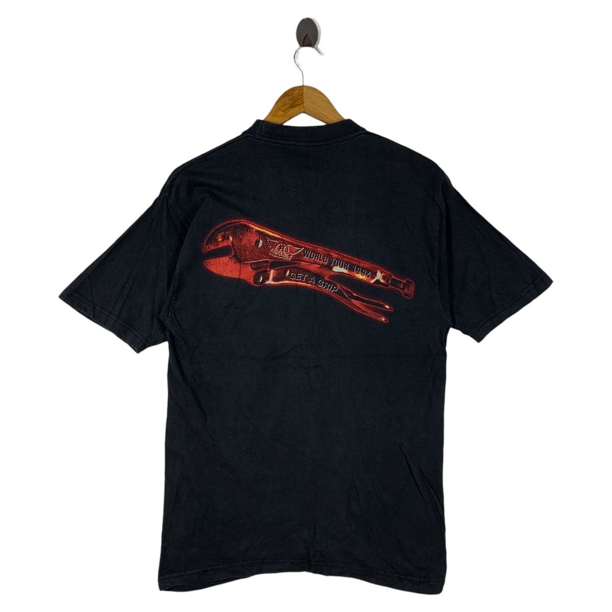 Band Tees Vintage AEROSMITH world tour 1994 Get a grip band tees Size US M / EU 48-50 / 2 - 4 Thumbnail