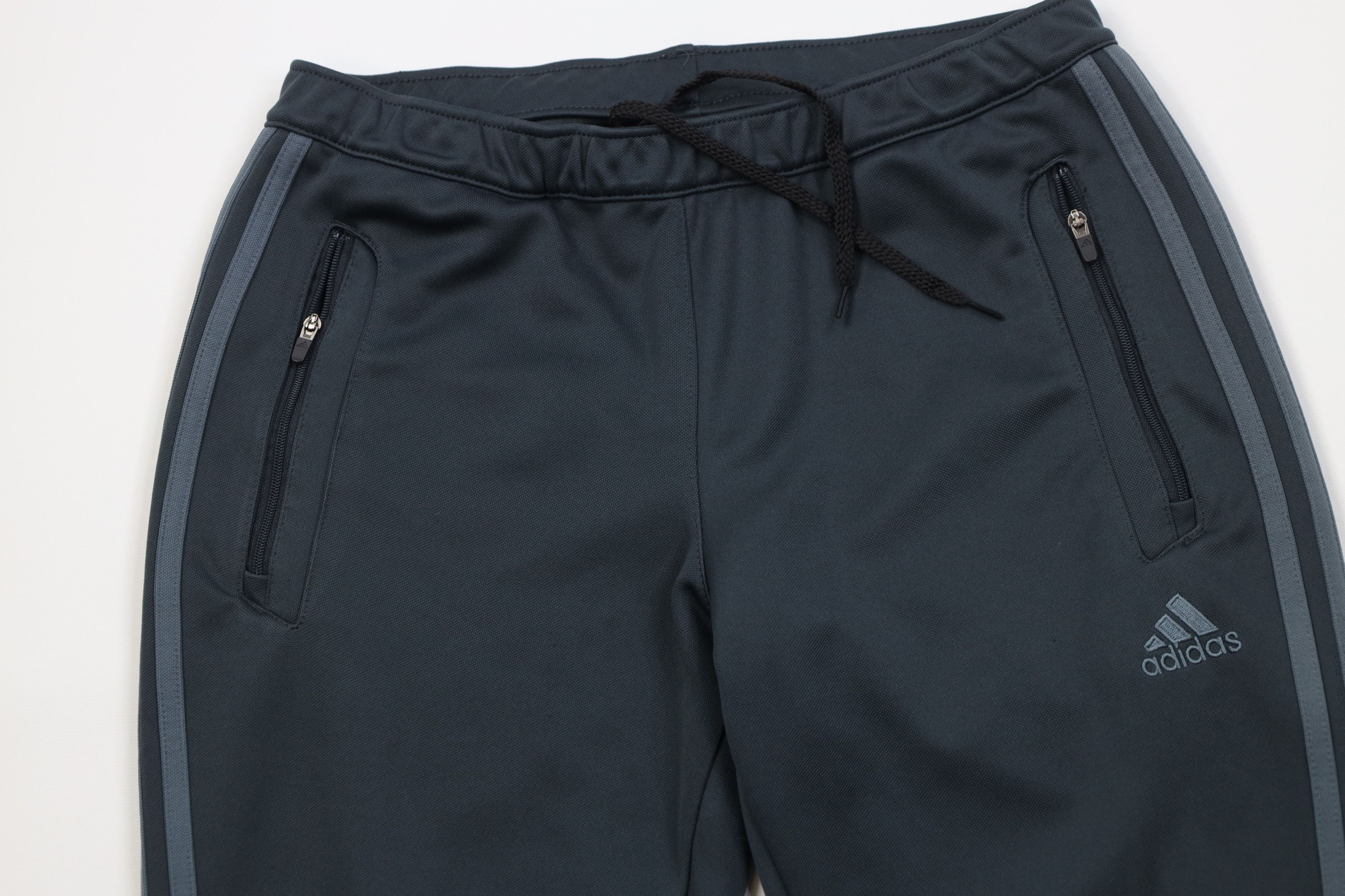 Adidas Vintage Y2K Adidas Tapered Leg Running Soccer Pants Gray Size US 32 / EU 48 - 2 Thumbnail