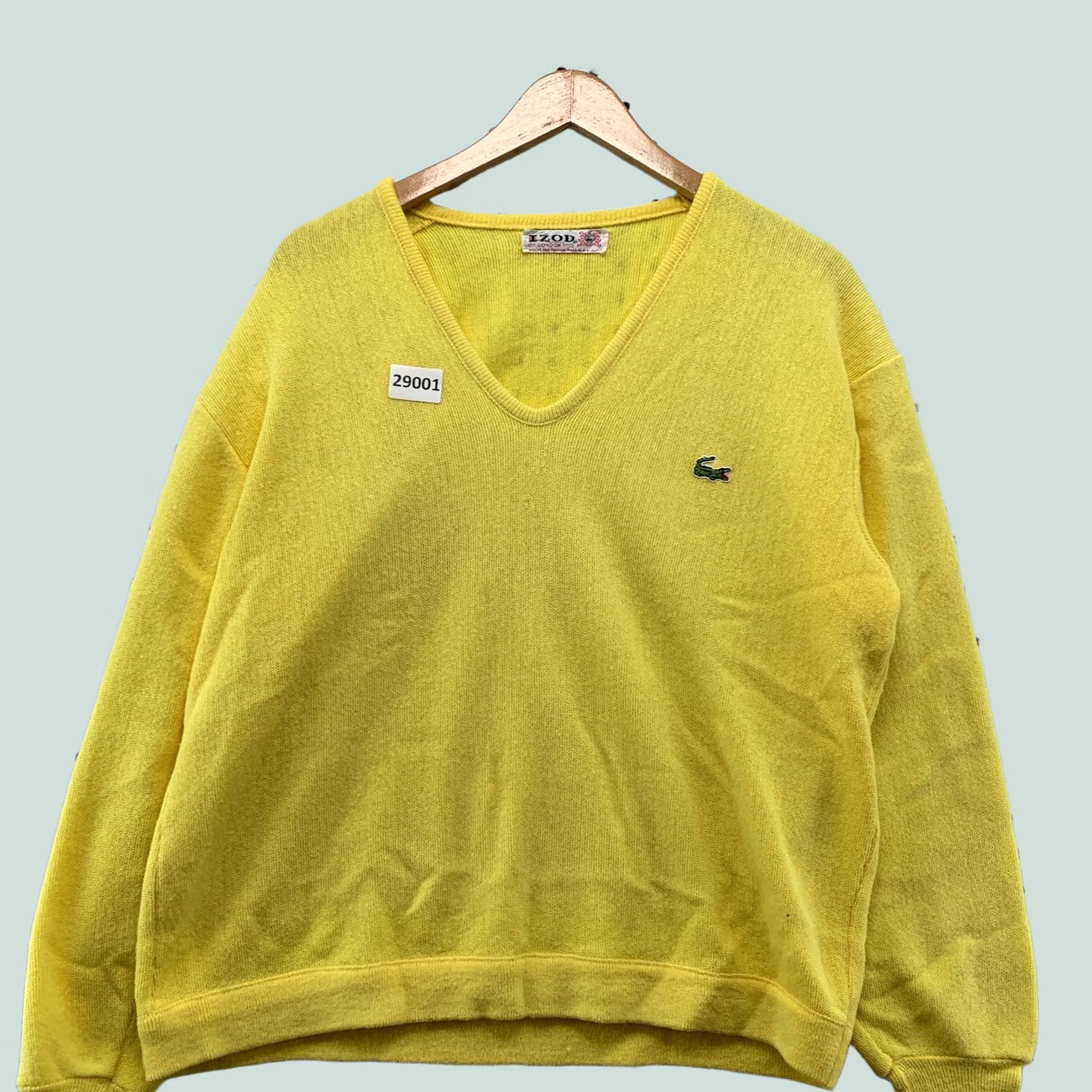 Izod VINTAGE Izod Lacoste Sweater Mens Large Yellow Knit Long Sleeve V-Neck Pullover 90s Size US L / EU 52-54 / 3 - 1 Thumbnail