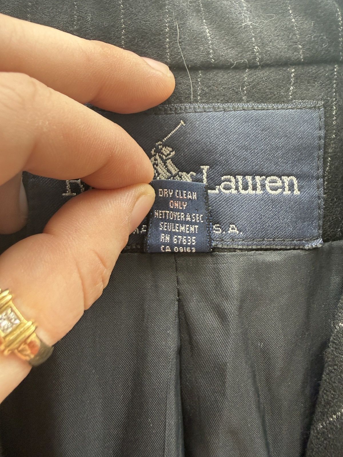 Ralph Lauren Vintage Black Pinstripe Ralph Lauren Blazer Size S / US 4 / IT 40 - 5 Thumbnail