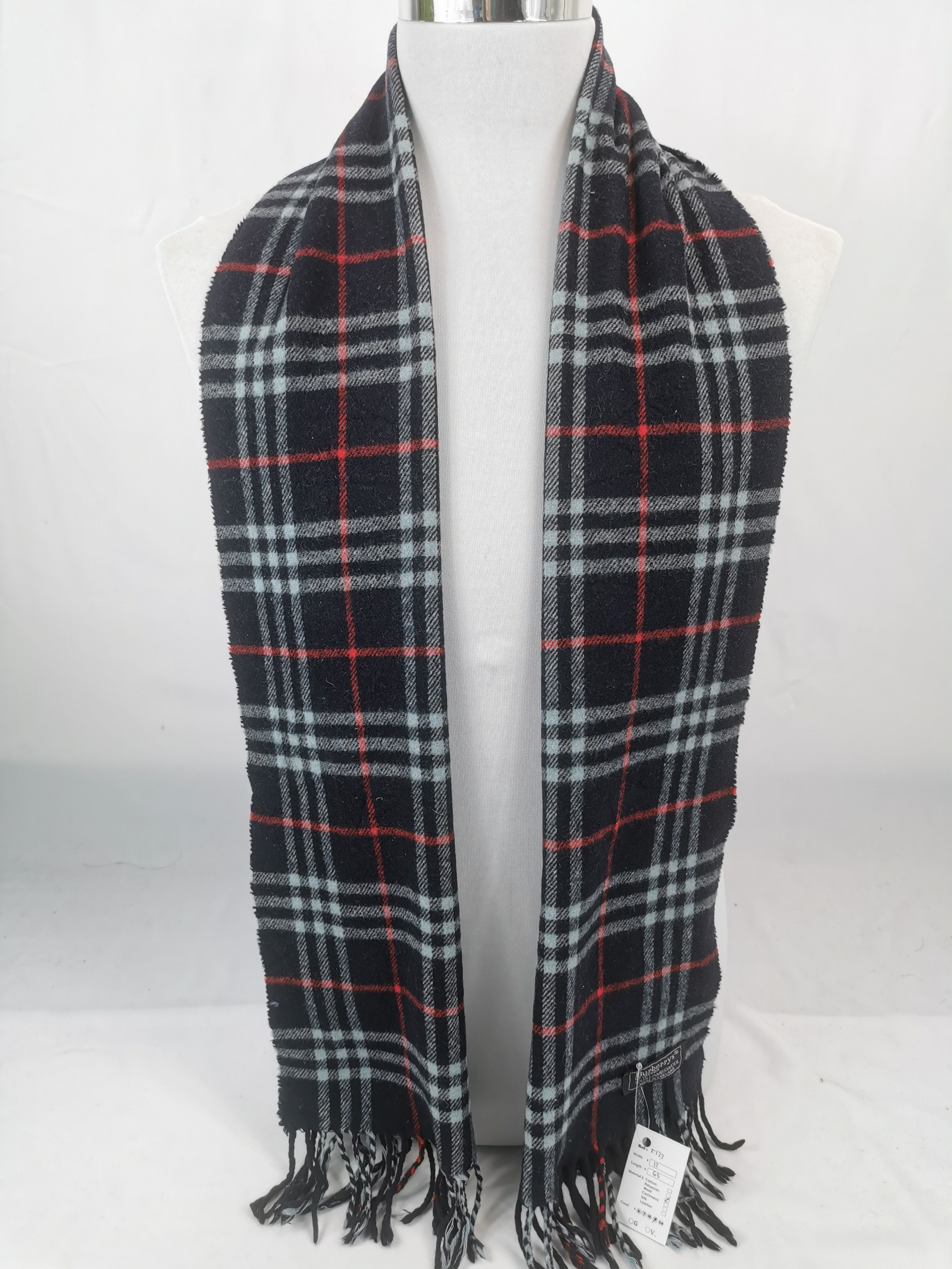 Burberry Burberry scarf muffler Size ONE SIZE - 1 Thumbnail