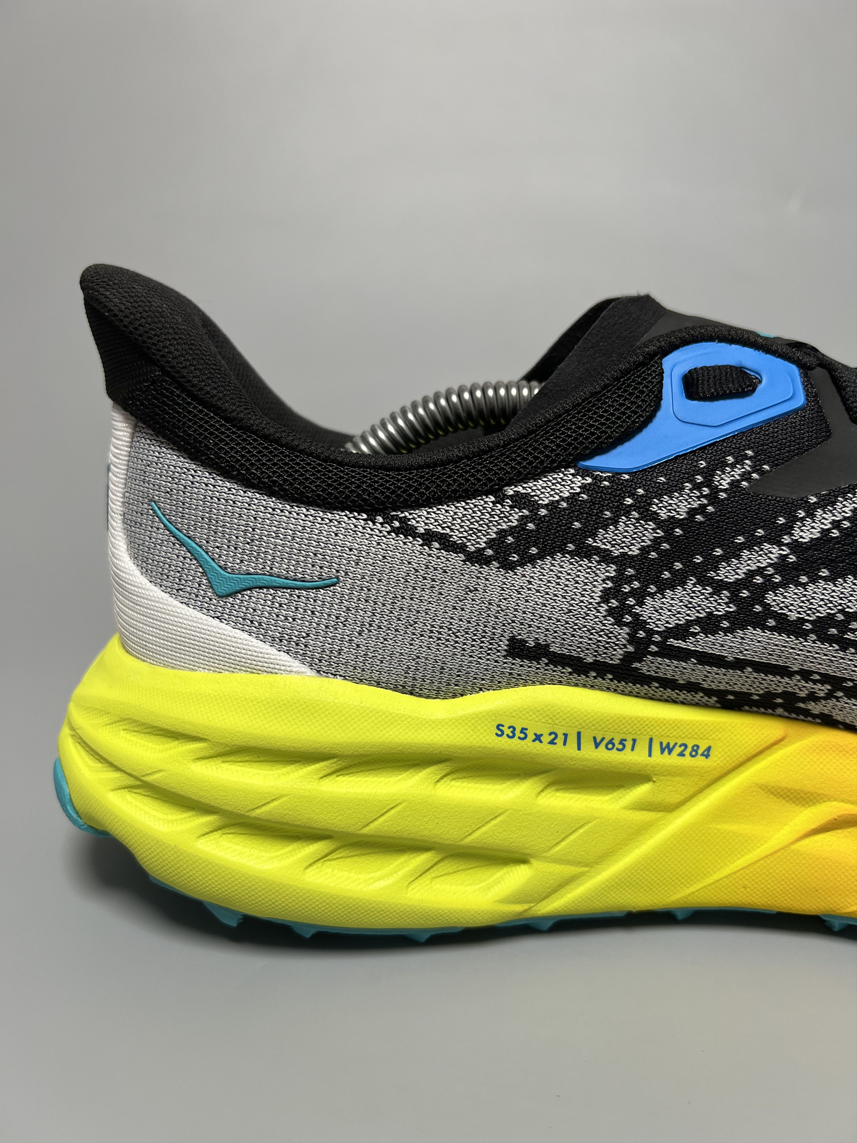 Hoka 9D Sample Hoka One One Speedgoat 5 Trail Running Shoes Size US 9 / EU 42 - 6 Thumbnail