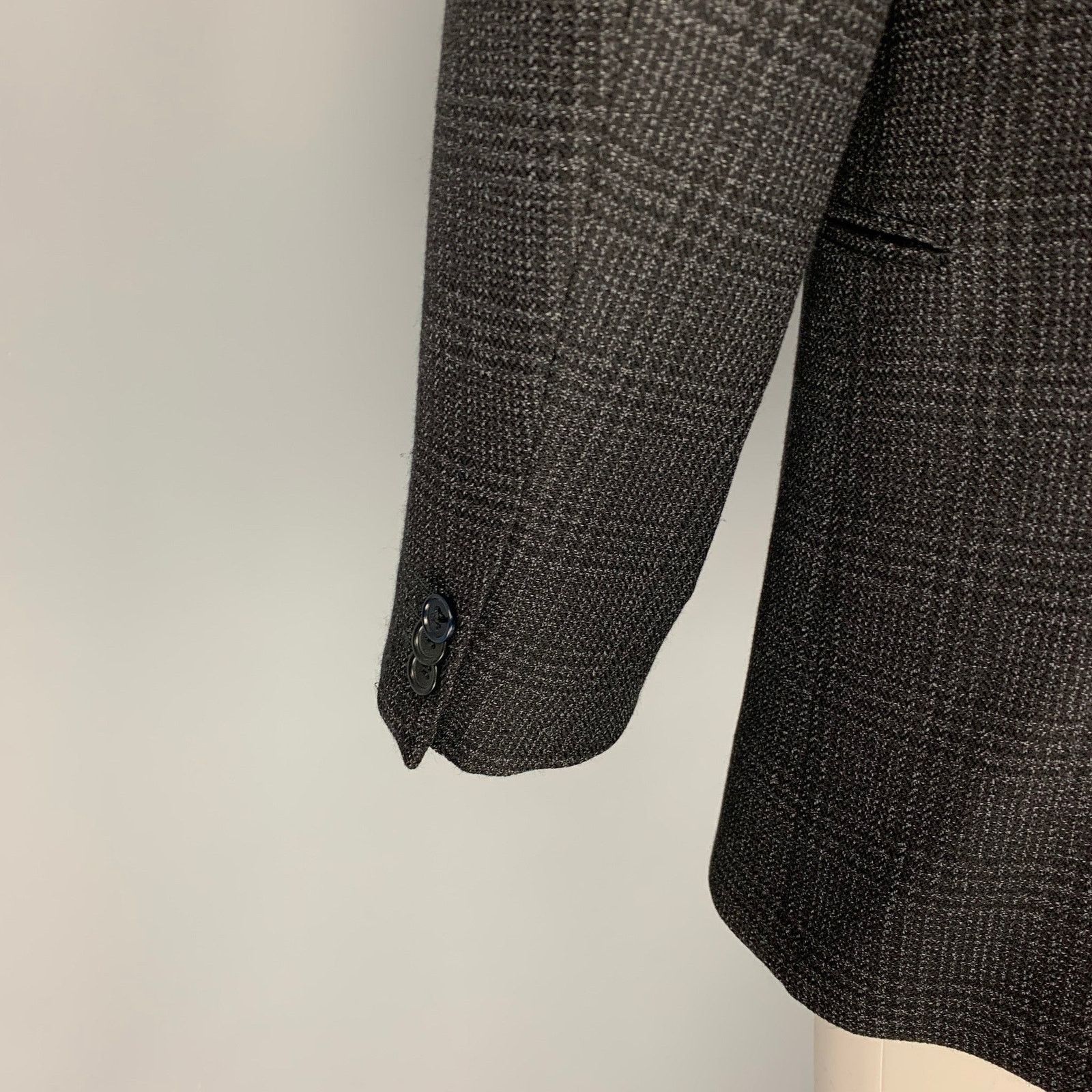 Armani Collezioni Size 40 Black Charcoal Plaid Wool Sport Coat Size 40R - 4 Thumbnail