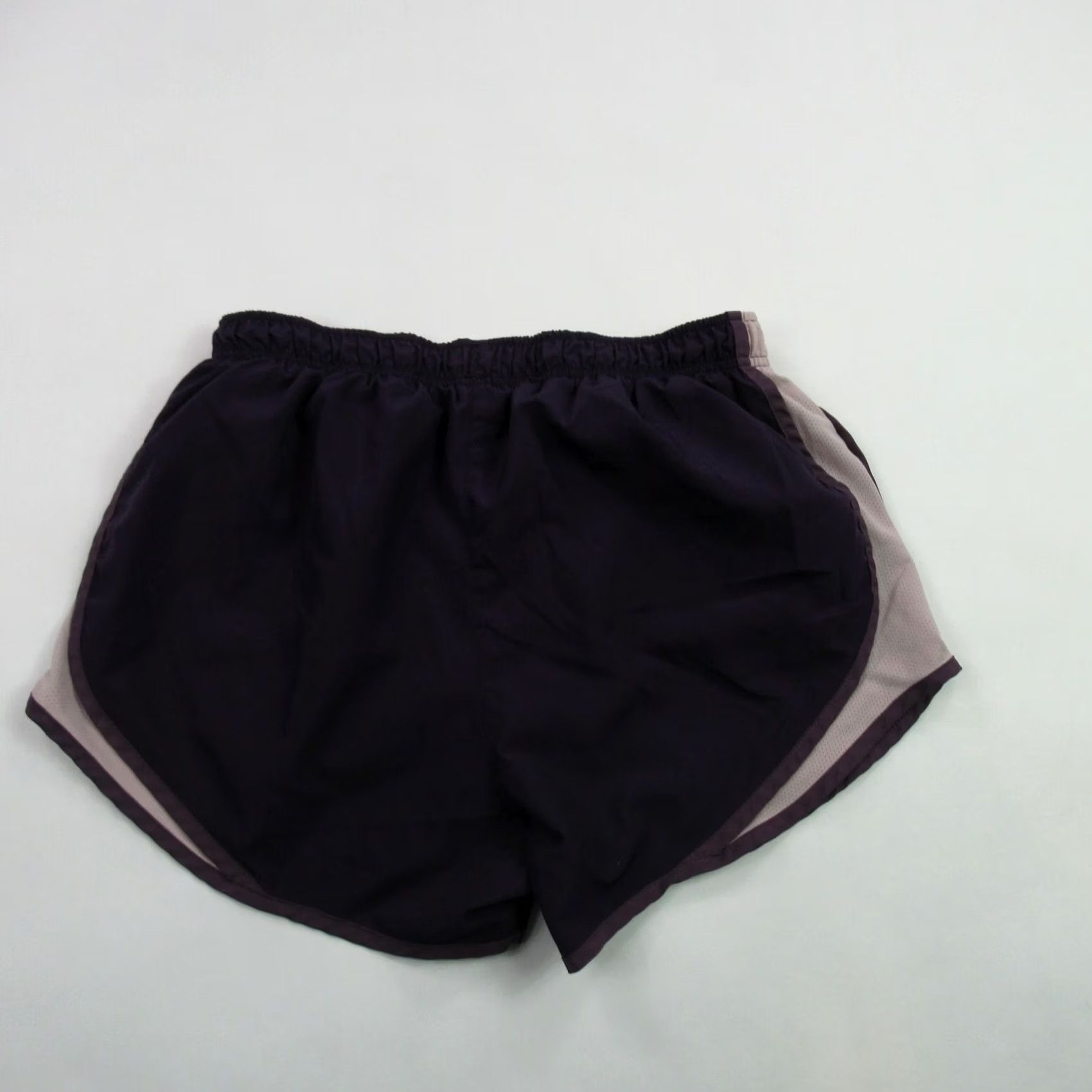 Nike Nike Shorts Medium Lightweight Pockets Running Workout Casual Womens Size 32" / US 10 / IT 46 - 2 Thumbnail