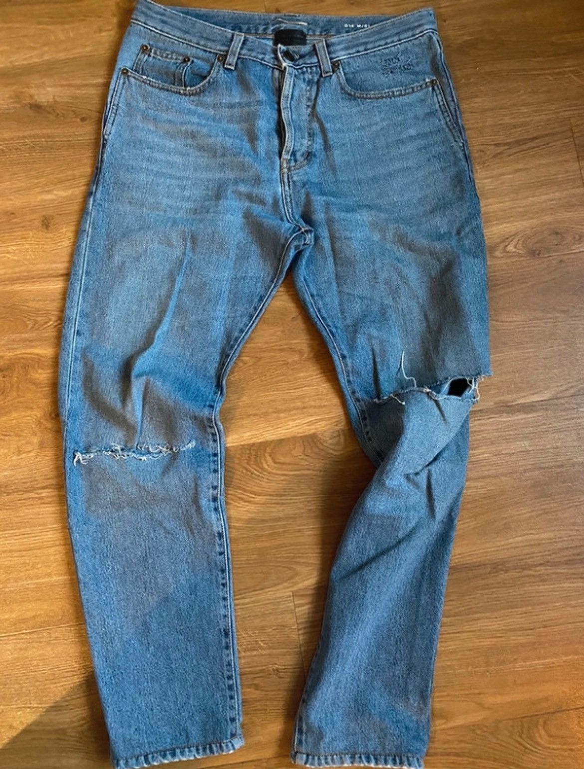 Saint Laurent Paris Saint Laurent Blue distressed crash Logo D14 Denim Jeans Size US 32 / EU 48 - 2 Thumbnail