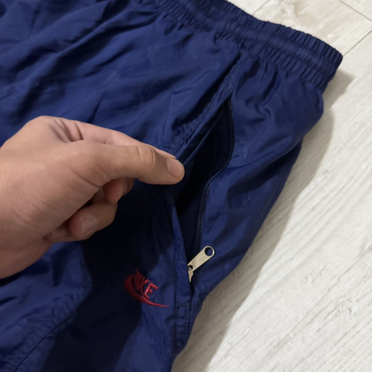Nike Nike Vintage TrackPants 32 Nylon Streetwear Drill DarkBlue Size US 32 / EU 48 - 5 Thumbnail