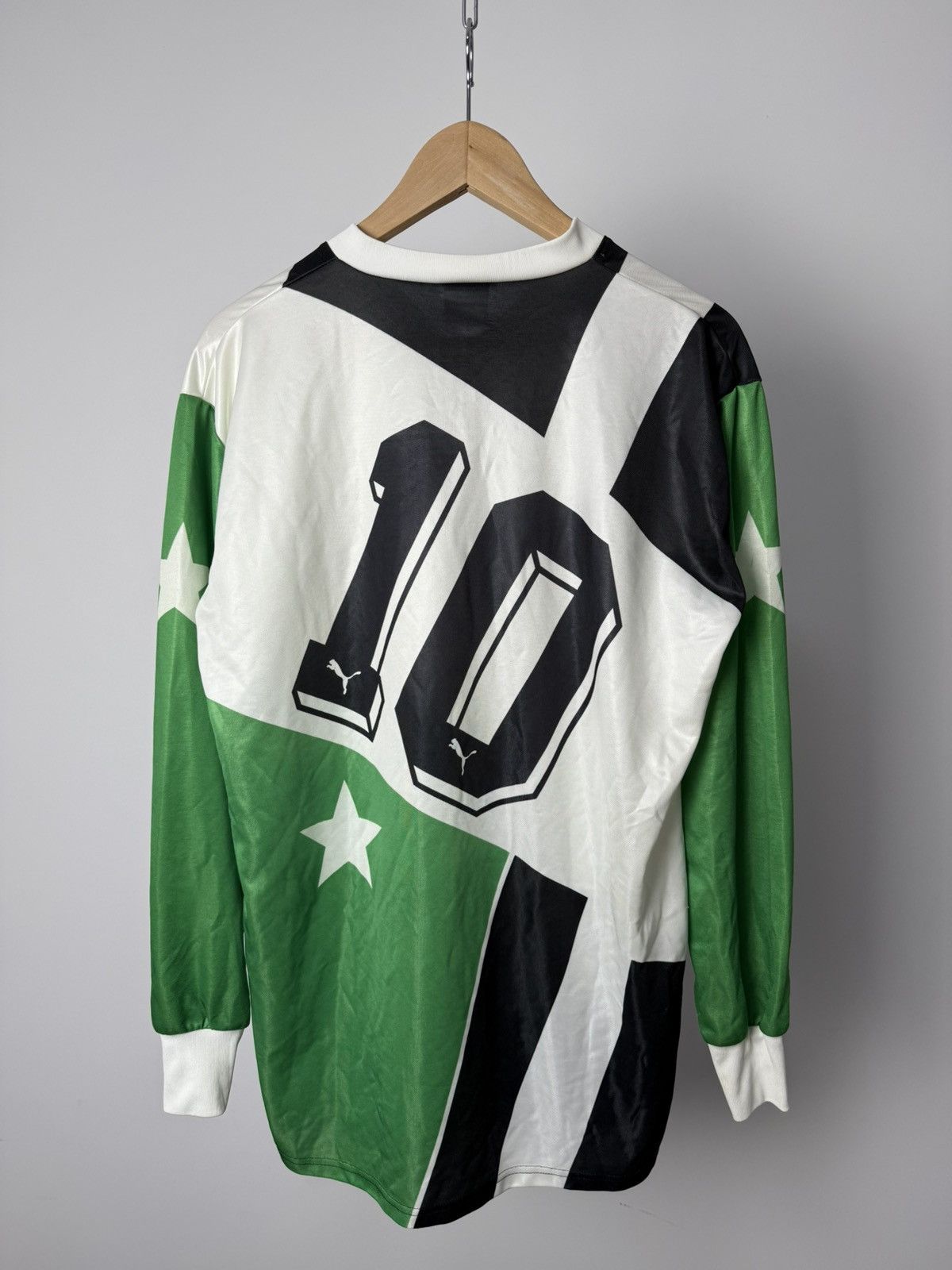 Puma × Vintage Vintage Puma Made In West Germany Long Sleeve Soccer Jersey Size US L / EU 52-54 / 3 - 7 Thumbnail