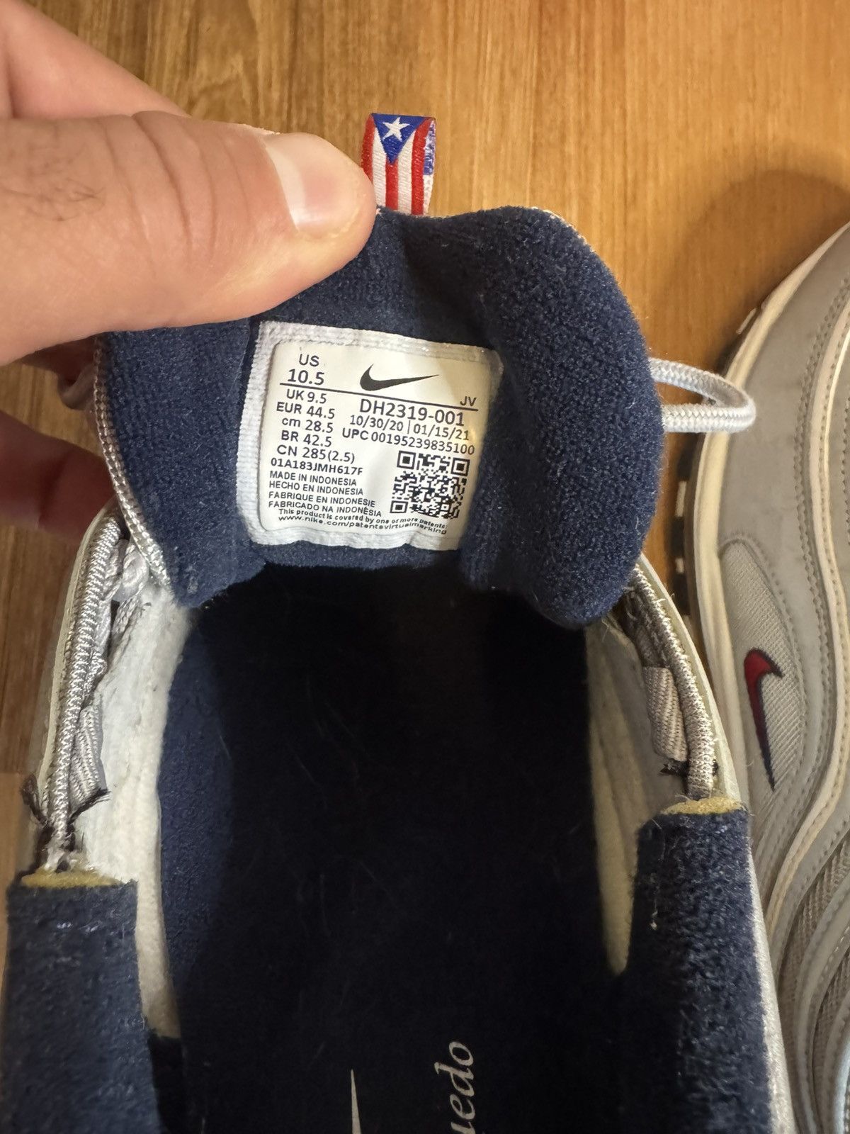 Nike Nike Puerto Rico Air Max 97 size 10.5 Size US 10.5 / EU 43-44 - 8 Thumbnail