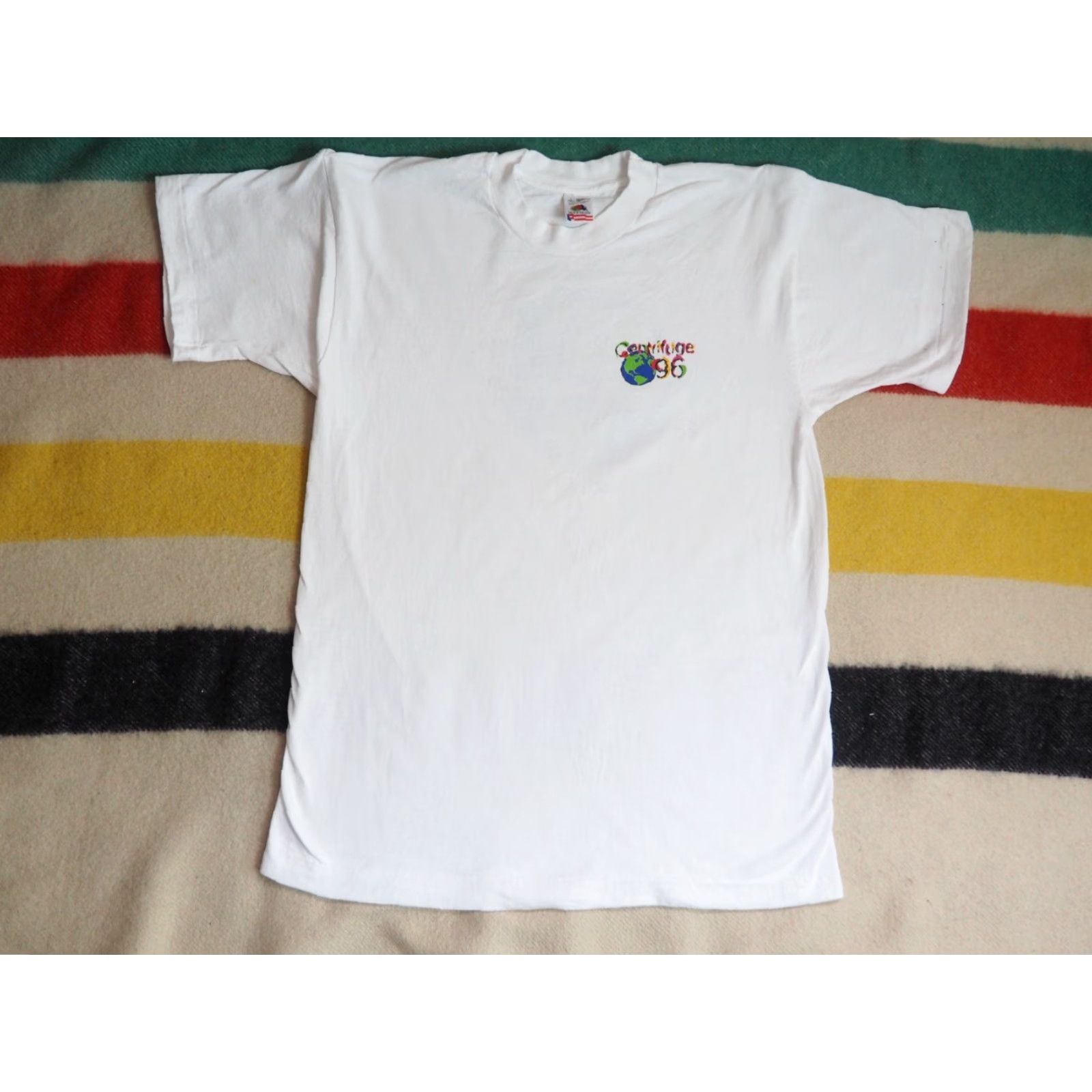 Fruit Of The Loom VTG 90s Fruit of the Loom Centrifuge Jesus Religion Earth Graphic Tee T-Shirt Mens M White Size US M / EU 48-50 / 2 - 4 Thumbnail