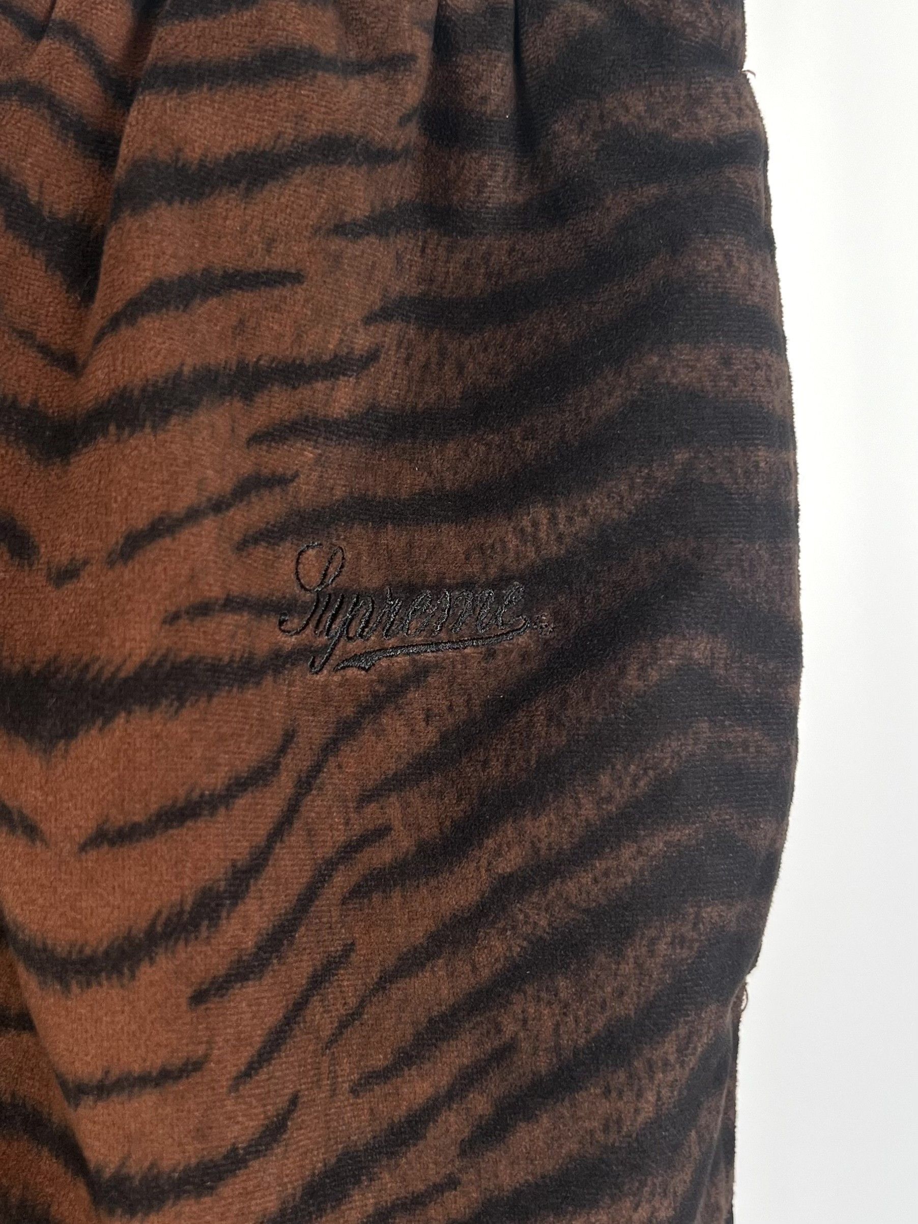 Supreme Tiger Stripe Track Pant SS18 Size M Size US 32 / EU 48 - 3 Thumbnail