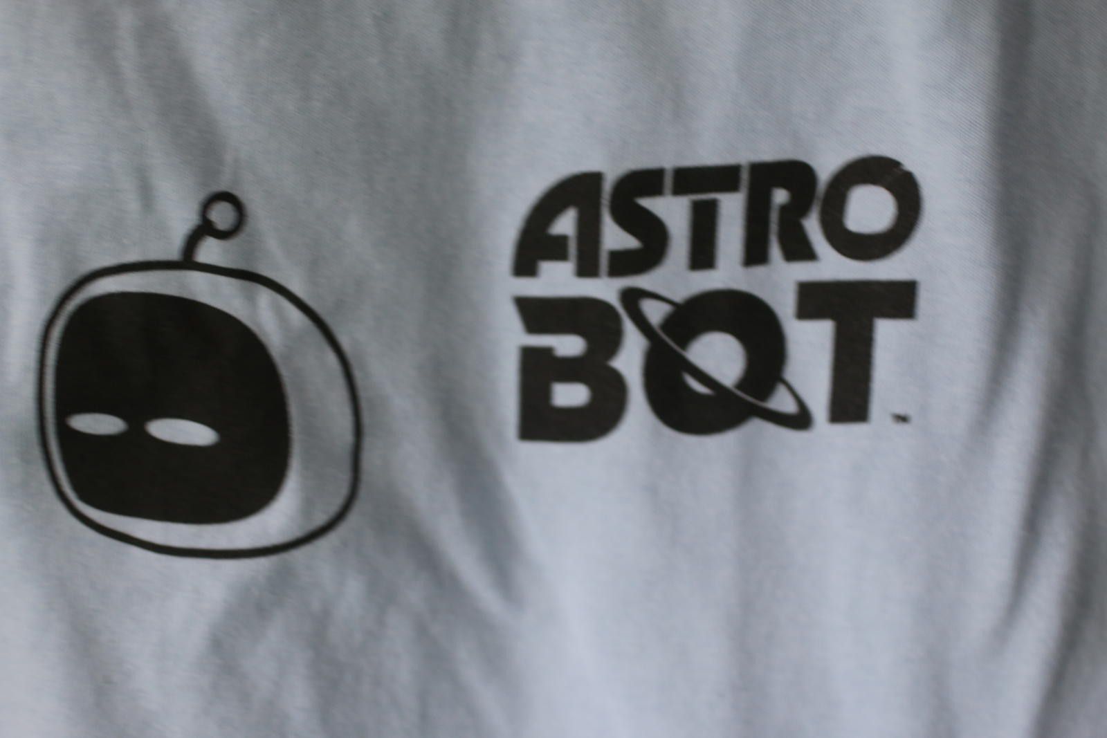 Other Official Astro Bot Blue Graphic T-Shirt Medium PlayStation Size US M / EU 48-50 / 2 - 12 Thumbnail