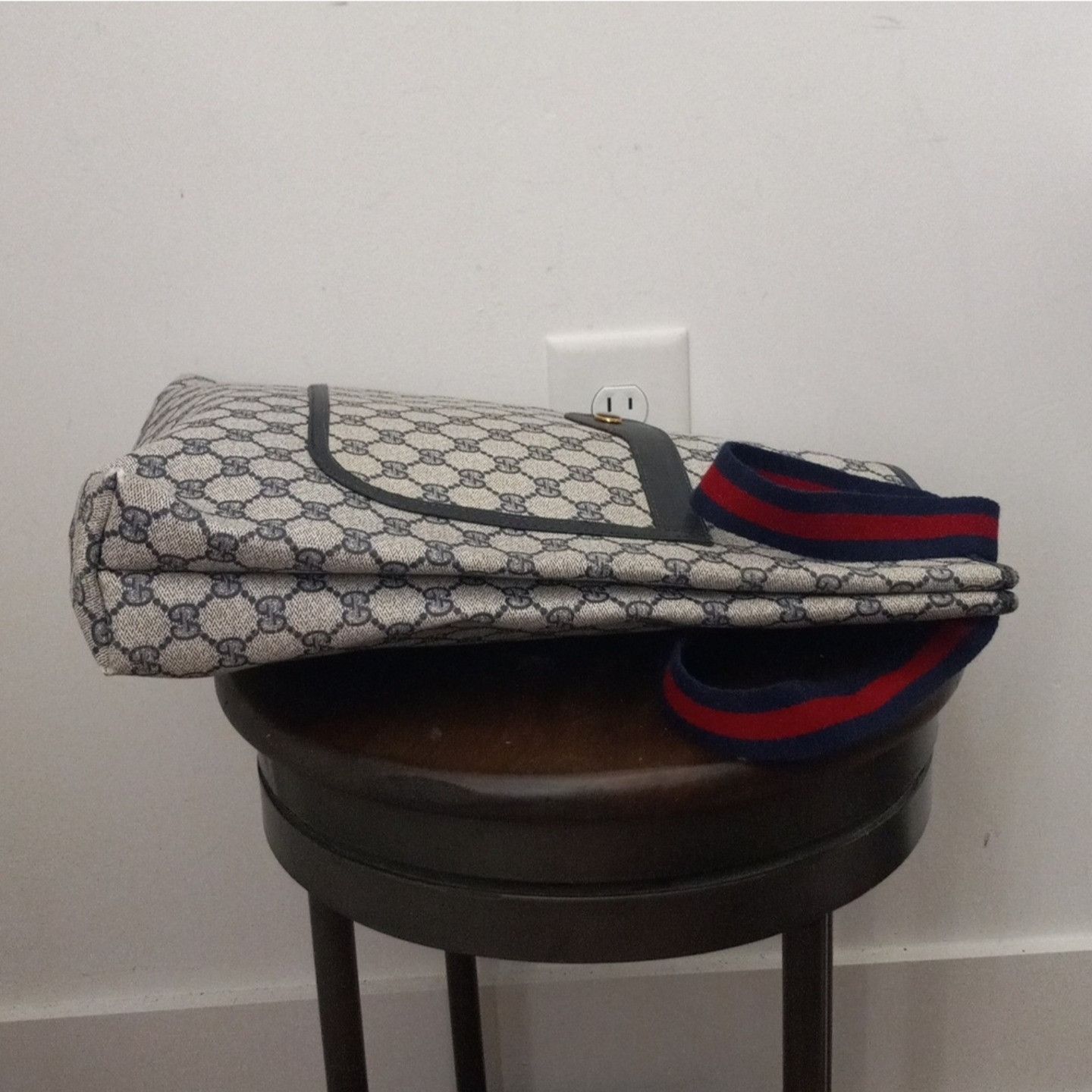 Gucci Vintage Gucci GG Monogram Supreme Sherry Web Ophidia Shopper Size ONE SIZE - 4 Thumbnail