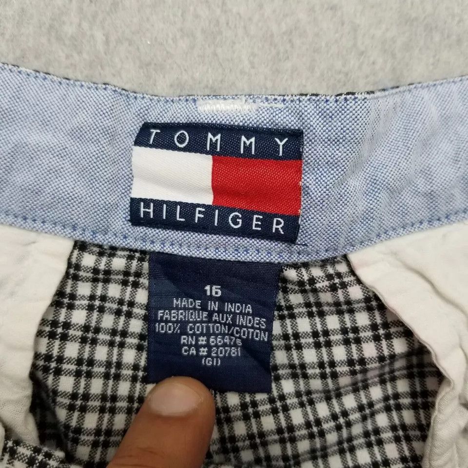 Tommy Hilfiger Tommy Hilfiger Shorts Womens 16 Plaid Pockets Cotton Size 38" / US 16 / IT 52 - 5 Thumbnail