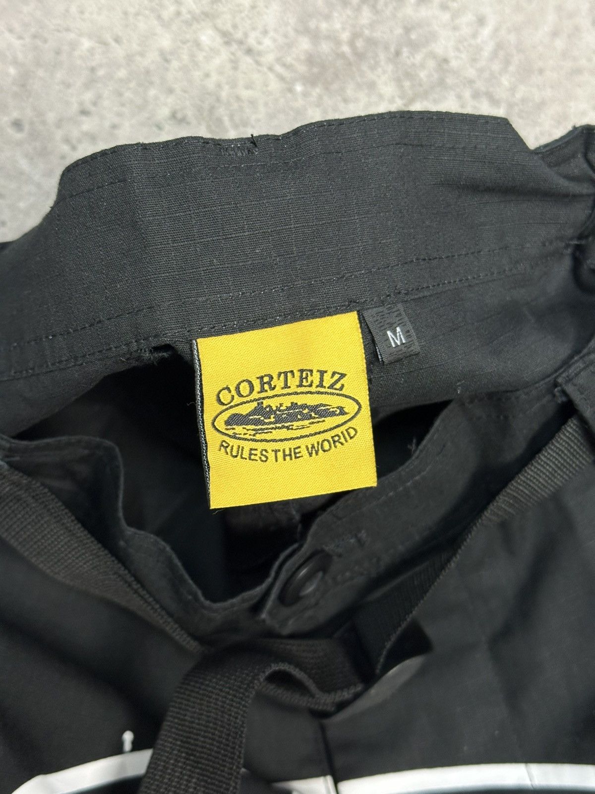 Corteiz Vintage Corteiz Cargo Pants Black Big Logo Size US 32 / EU 48 - 8 Thumbnail