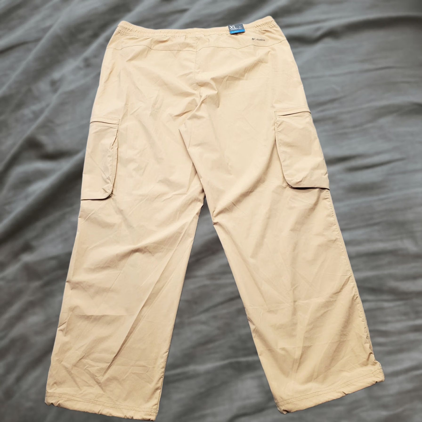 Logo 7 ColumbiaBoundless Trek Cargo Pants Womens XL Tan Relaxed Fit Straight Logo Pants Womens XL Tan Columbia Boundless Trek Cargo Pants Logo Size 40" / US 18 - 1 Thumbnail
