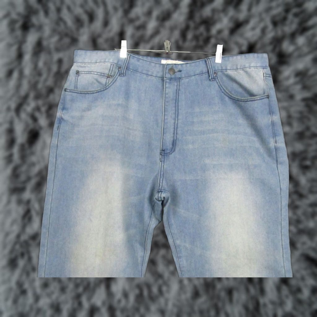 Ecko Unltd. Ecko Unltd Jeans Mens 44x31 Blue Relaxed Fit Distressed Denim Straight Leg Pants Size US 44 / EU 60 - 1 Thumbnail