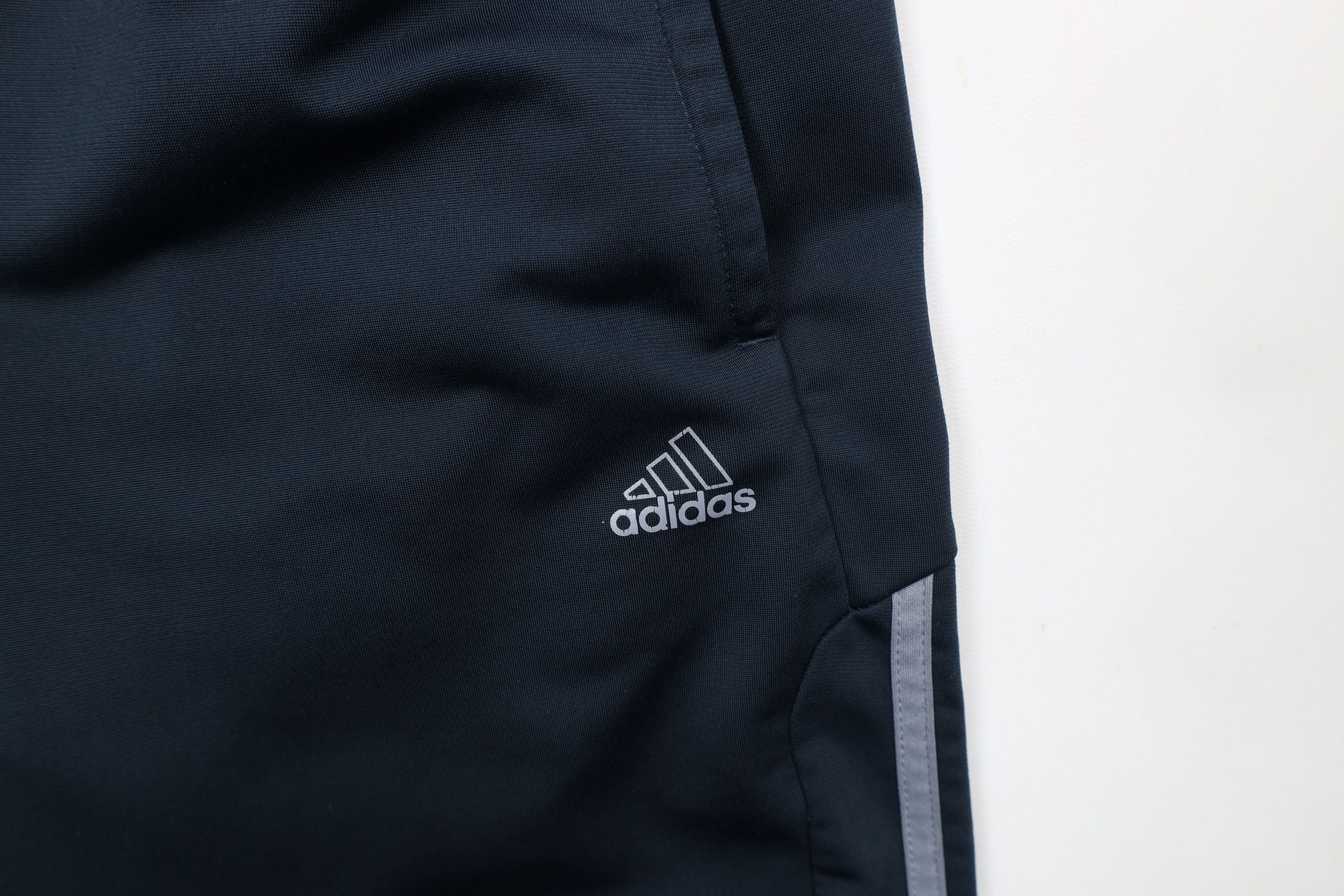 Adidas × Vintage Vintage Adidas Soccer Champions League Wide Leg Sweatpants Size US 32 / EU 48 - 6 Thumbnail